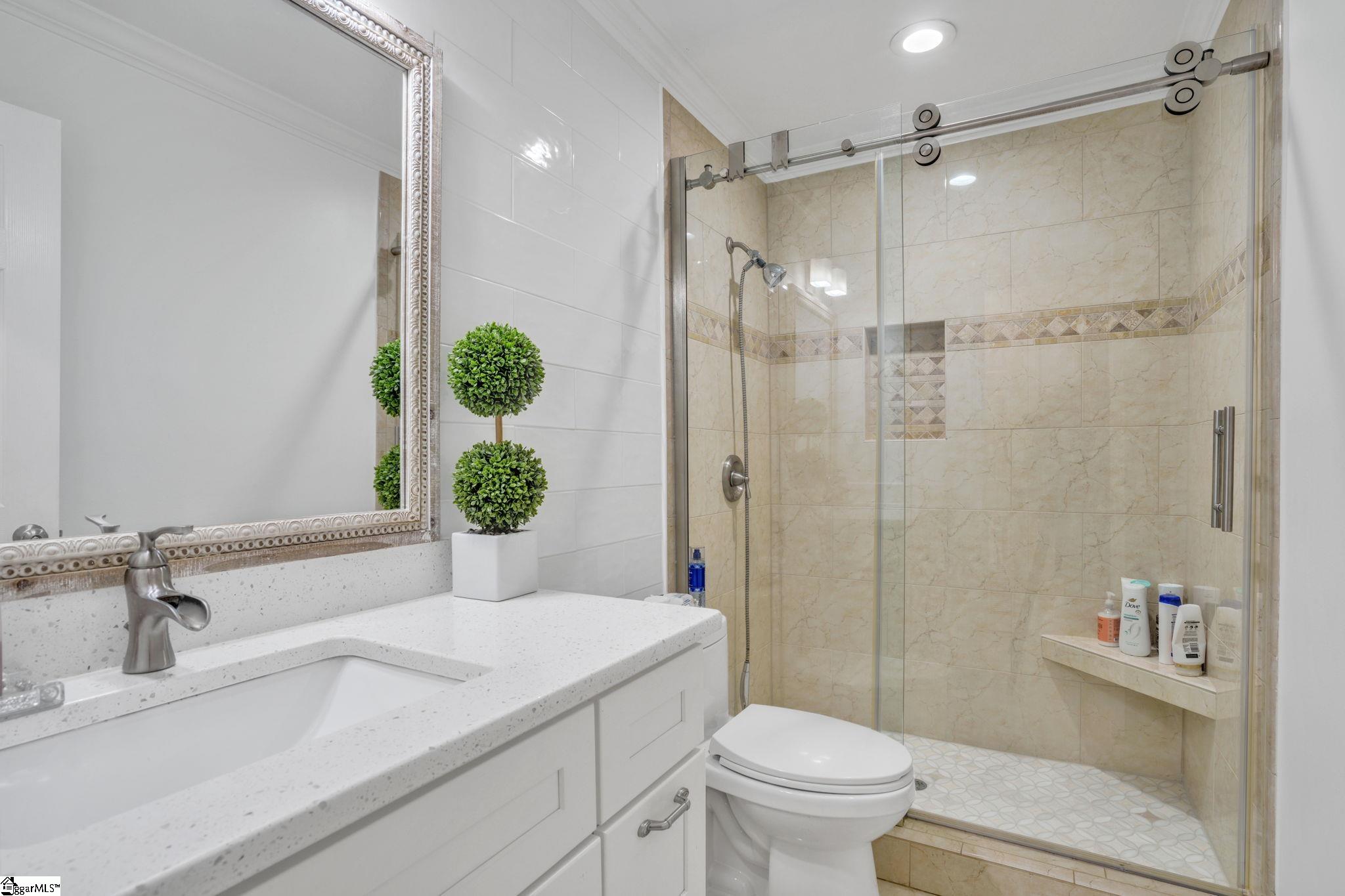 22 Costwold Terrace Taylors, SC 29687