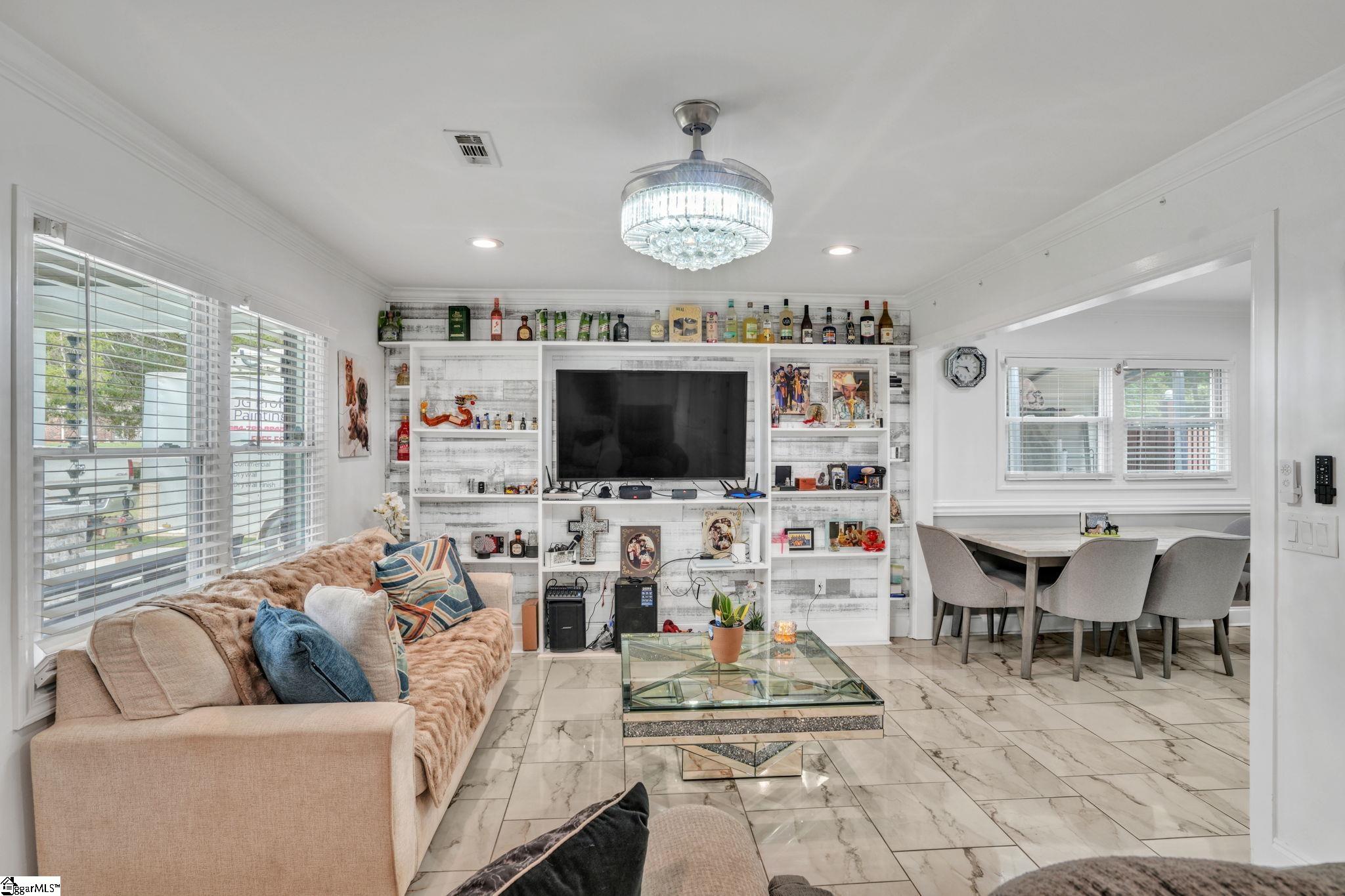 22 Costwold Terrace Taylors, SC 29687