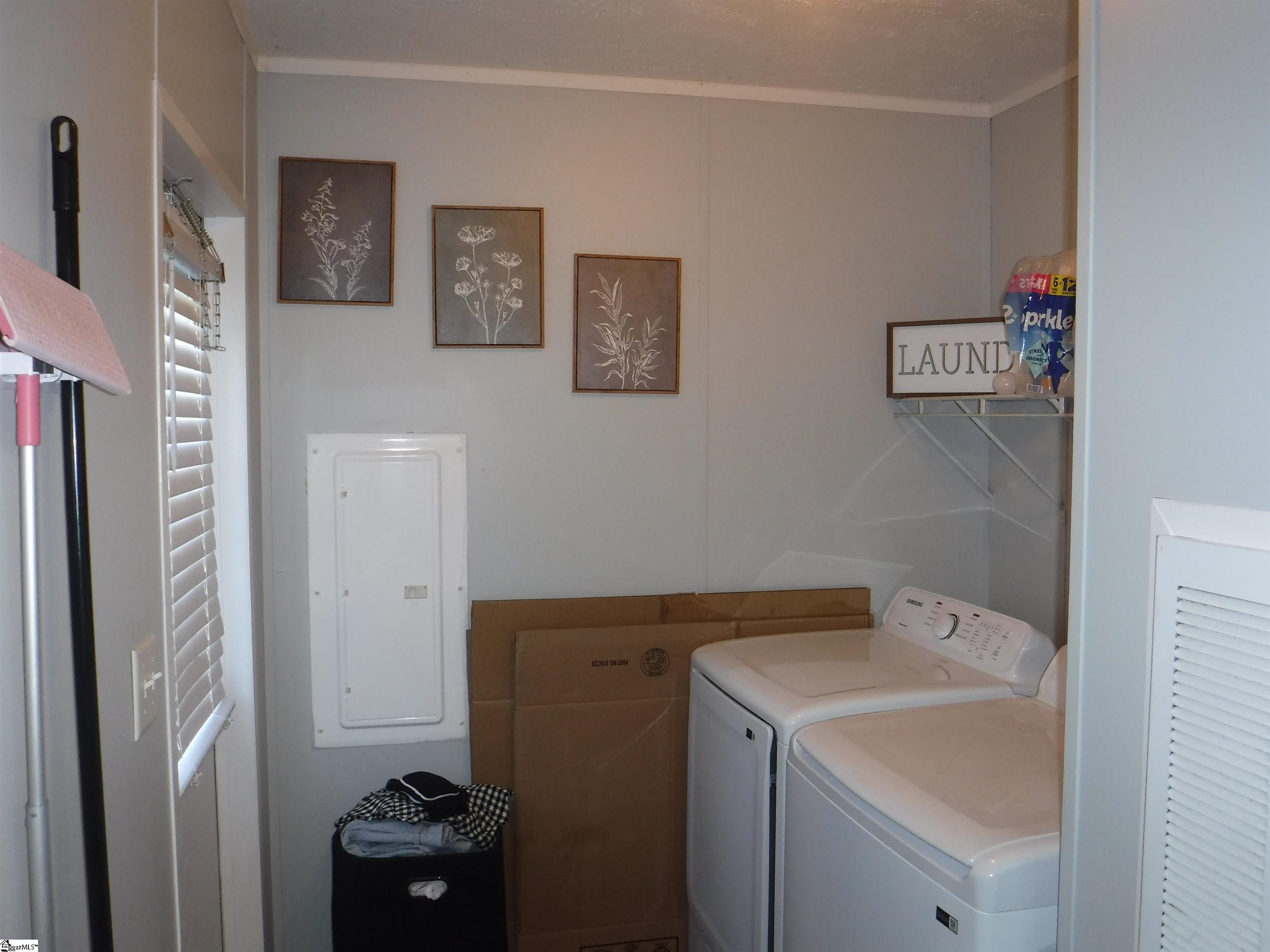 175 Madison Avenue Wellford, SC 29385