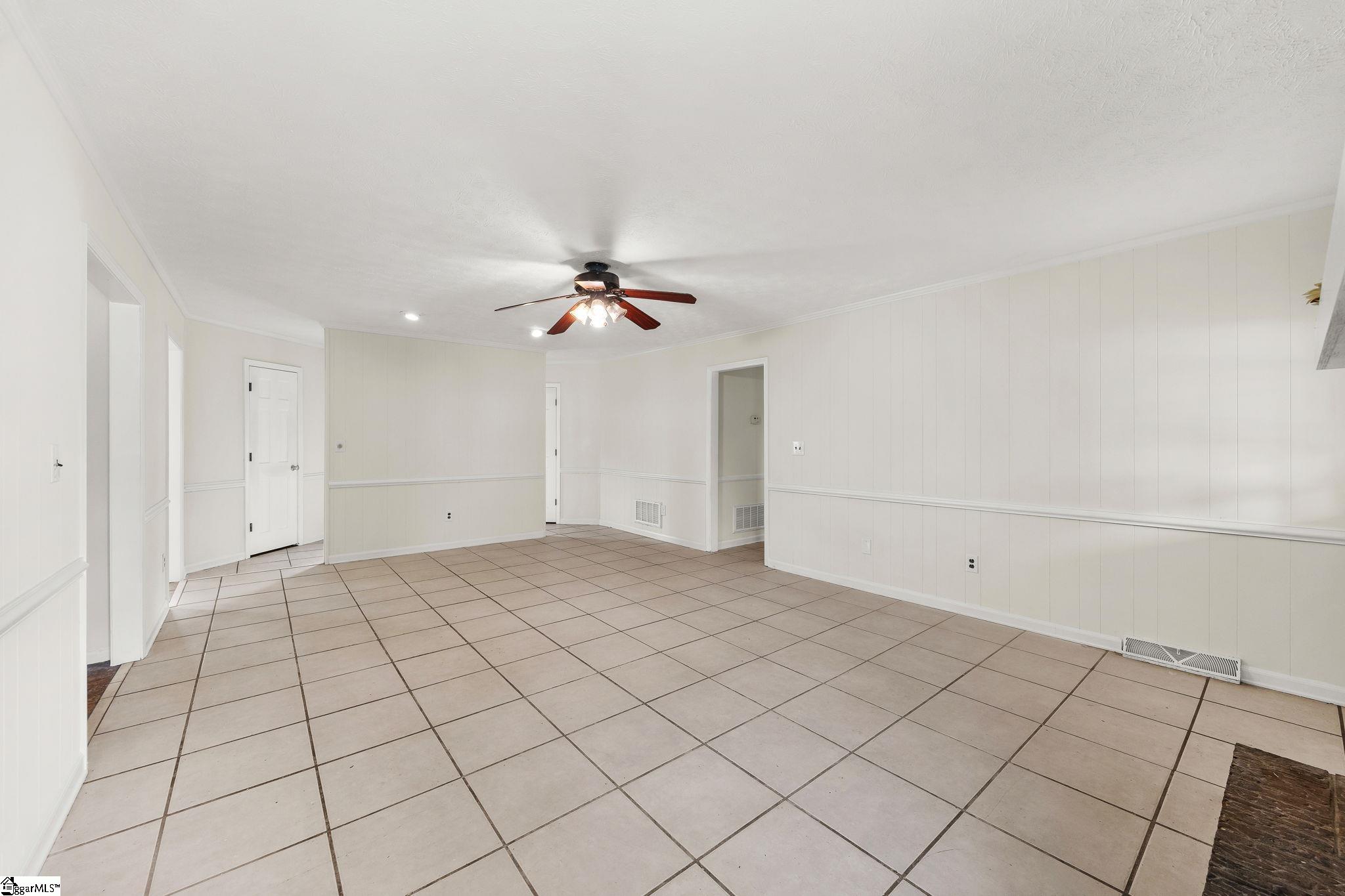 608 Lenhardt Road Greenville, SC 29611-2439