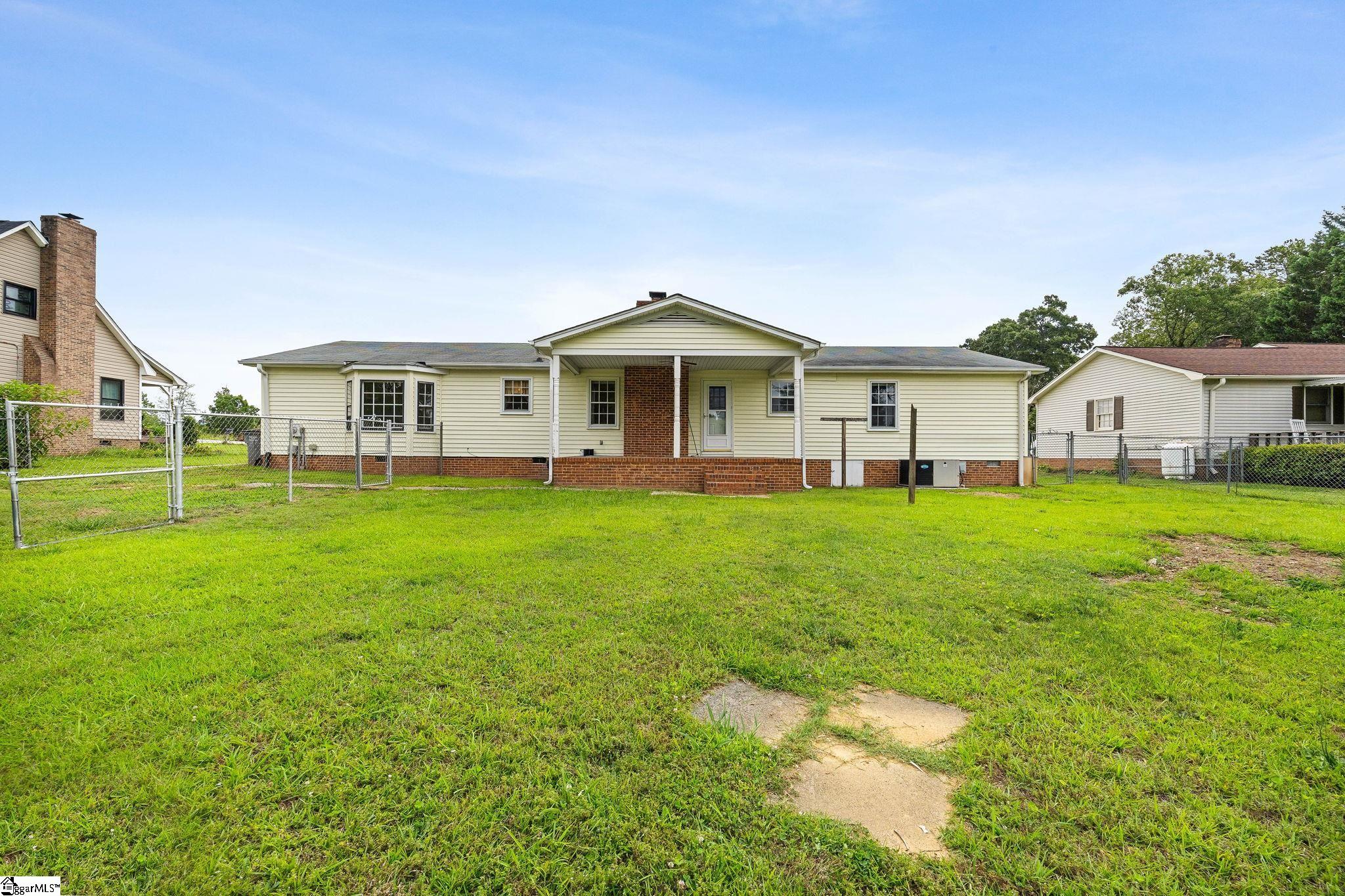 608 Lenhardt Road Greenville, SC 29611-2439