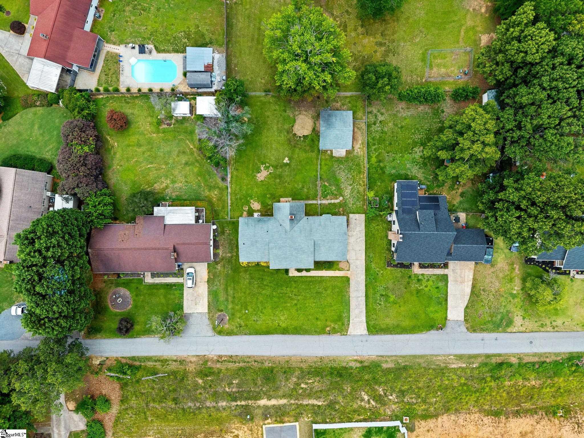 608 Lenhardt Road Greenville, SC 29611-2439