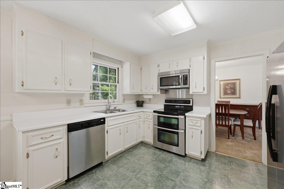 201 Wallingford Road Greenville, SC 29609