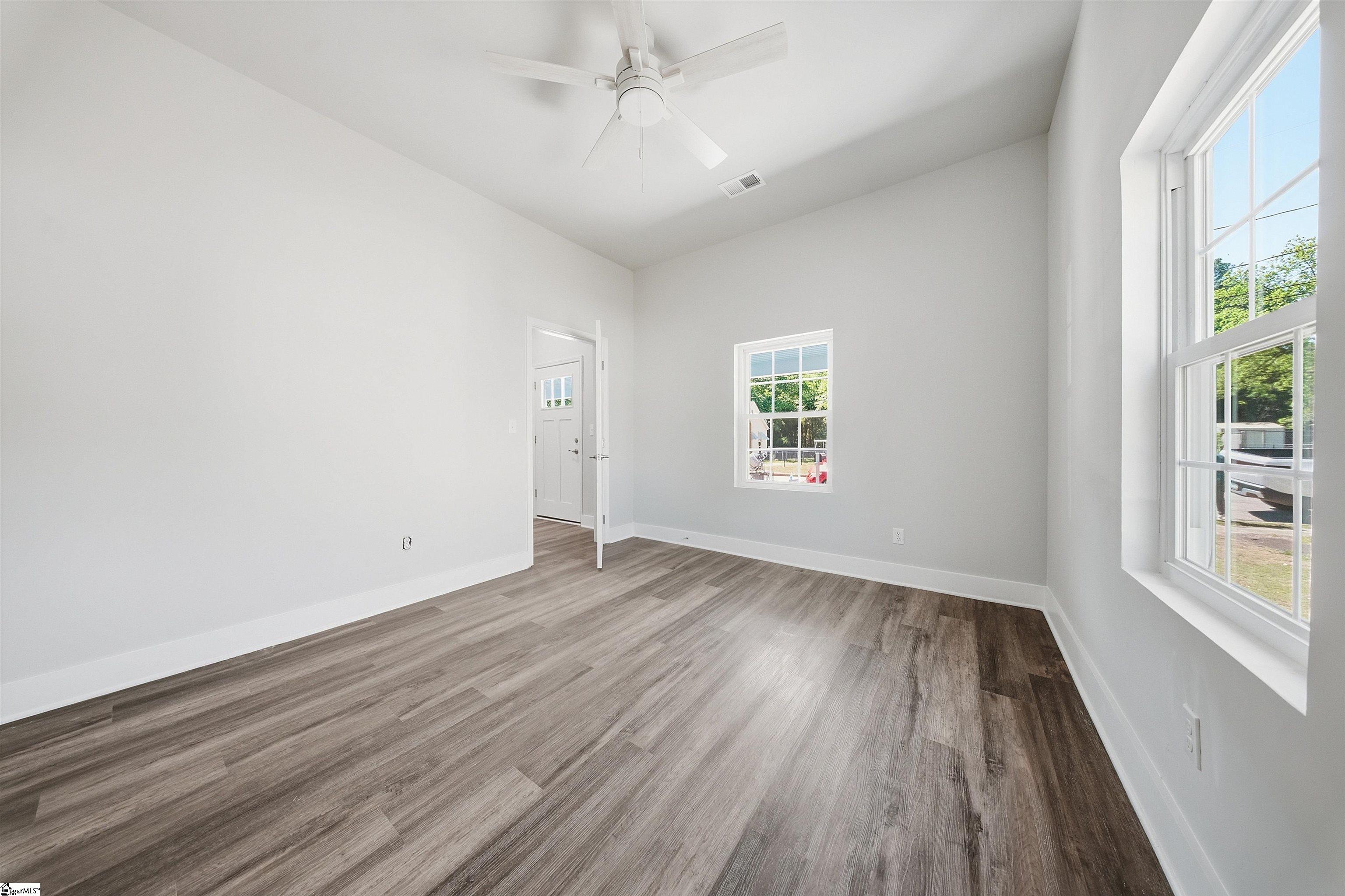 209 Westfield Avenue Greer, SC 29651