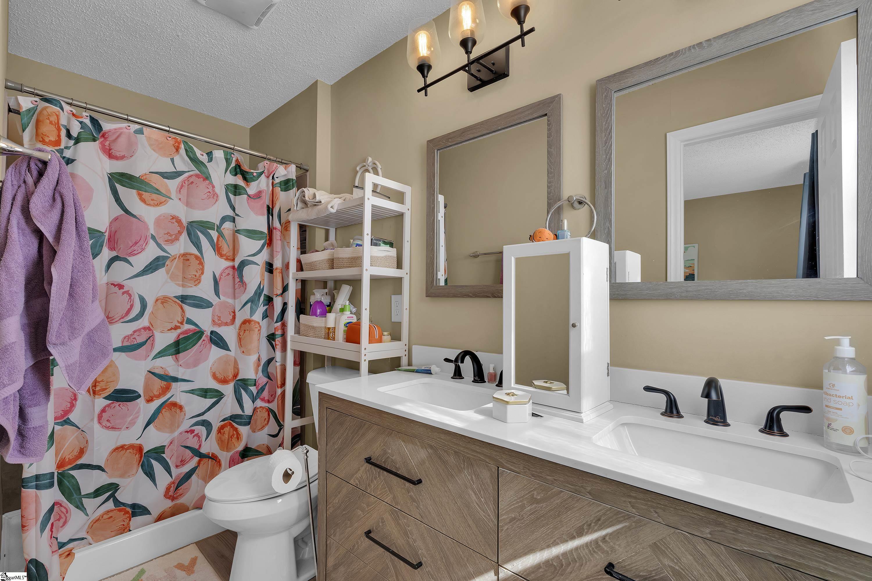 15 Childress Circle Greenville, SC 29617