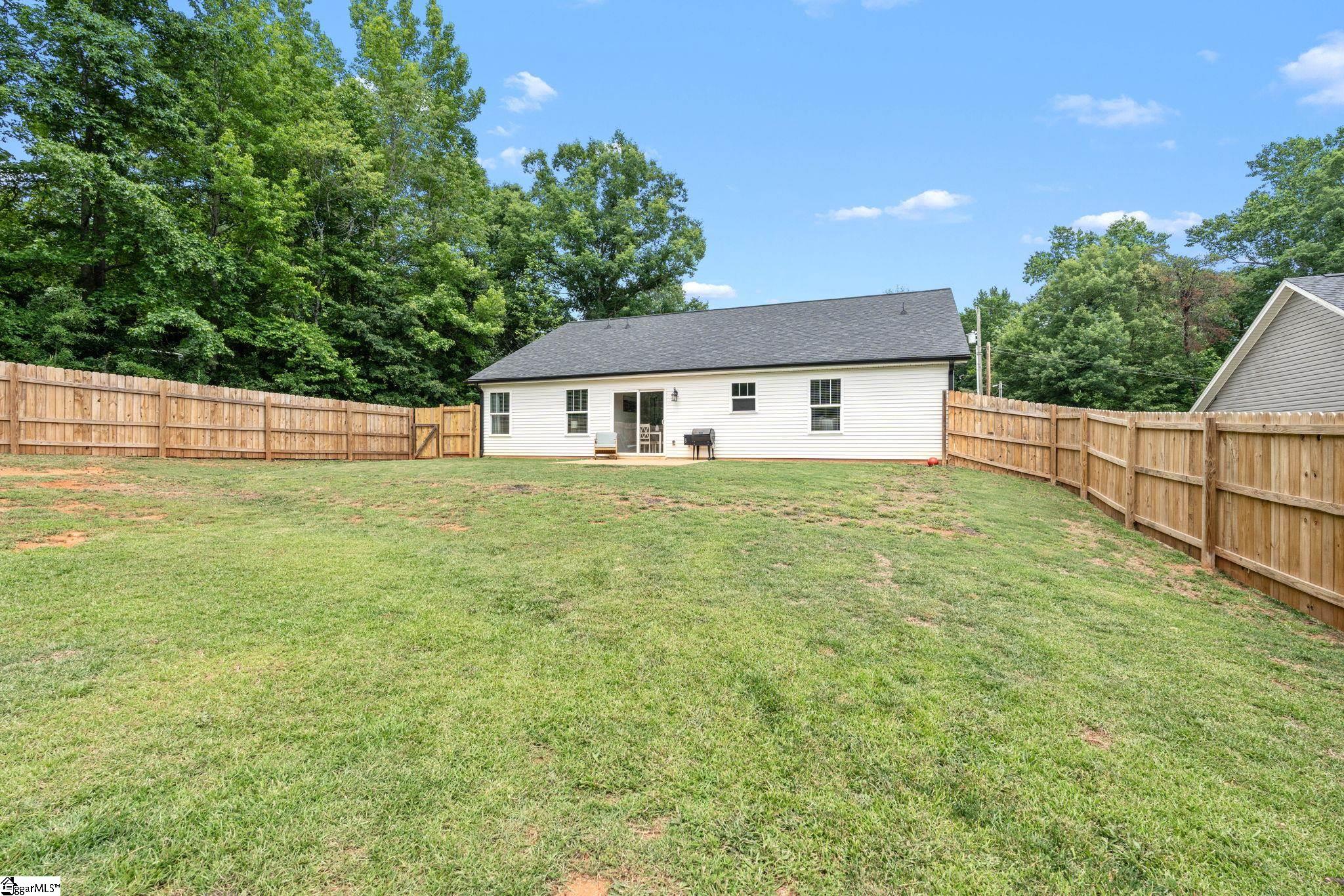 69 Pine Drive Taylors, SC 29687