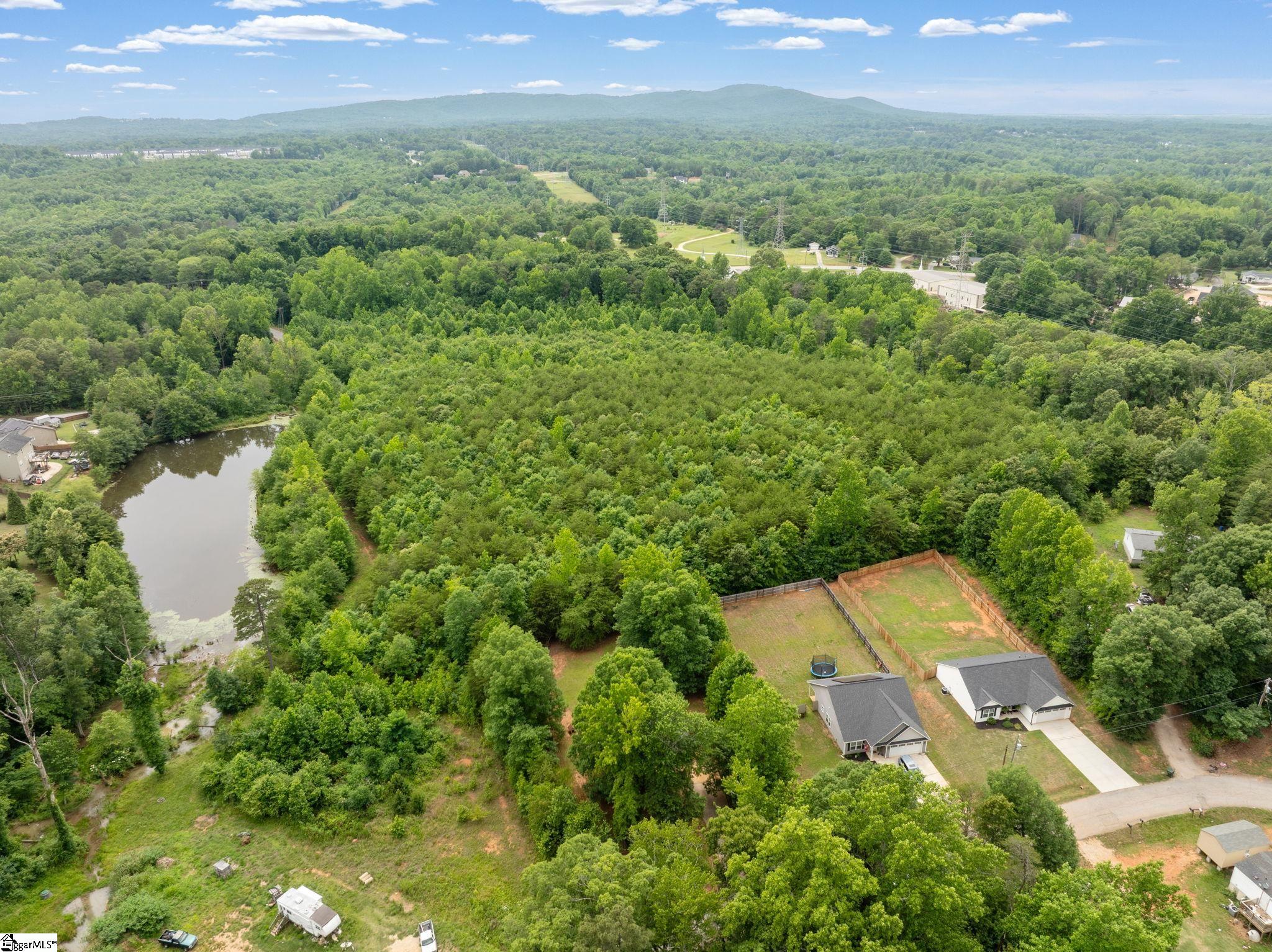 69 Pine Drive Taylors, SC 29687
