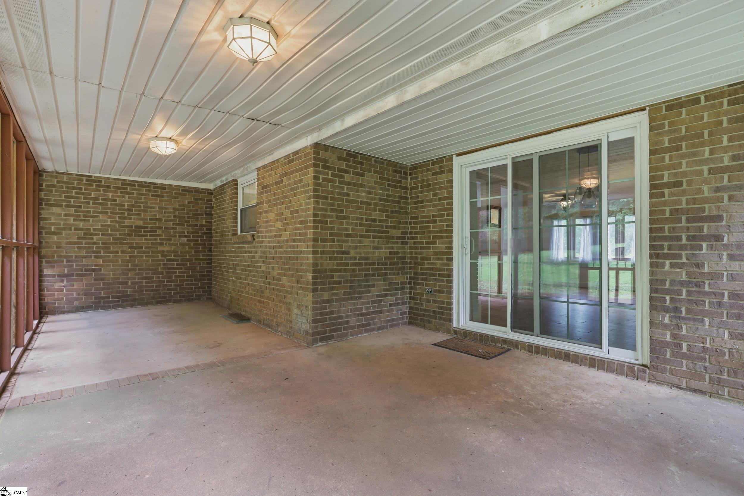 99 Tar Boulevard Greenville, SC 29605