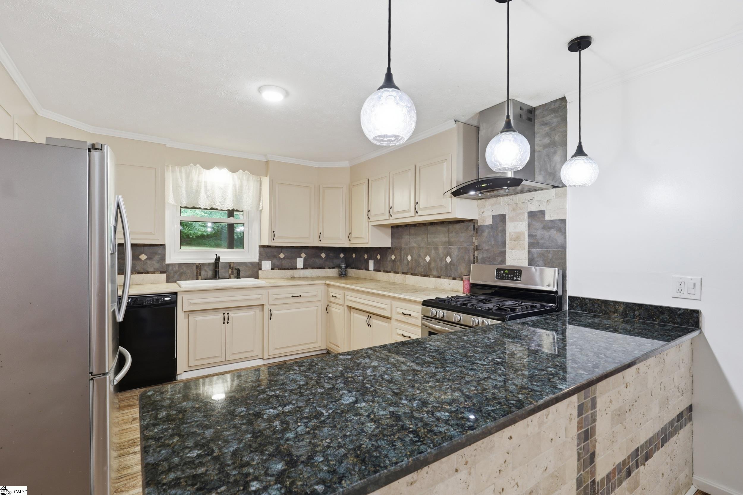 99 Tar Boulevard Greenville, SC 29605