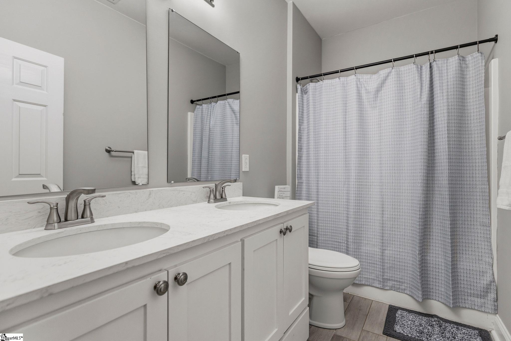 209 Hartwick Lane Fountain Inn, SC 29644