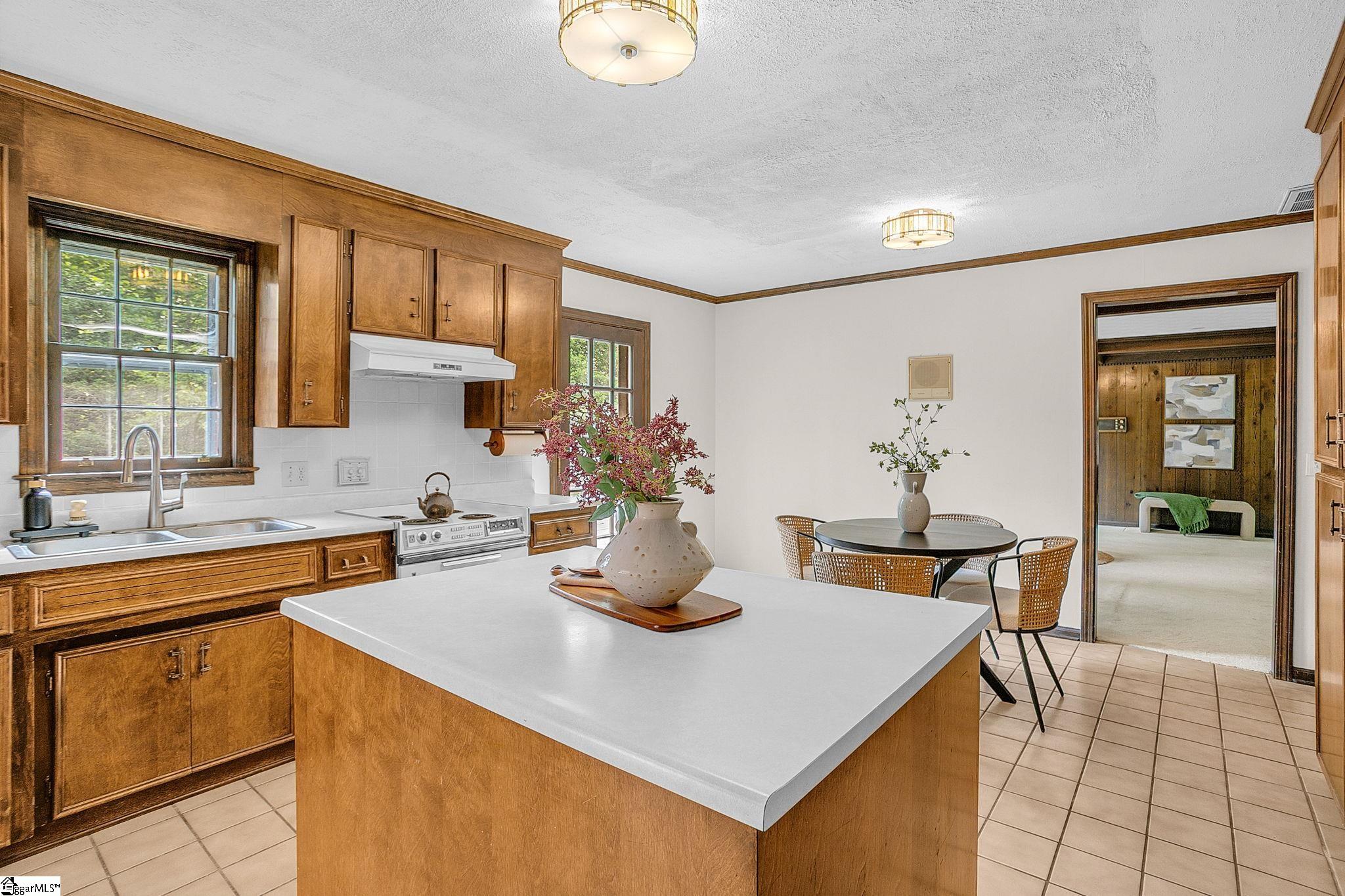 100 Montero Lane Greenville, SC 29615