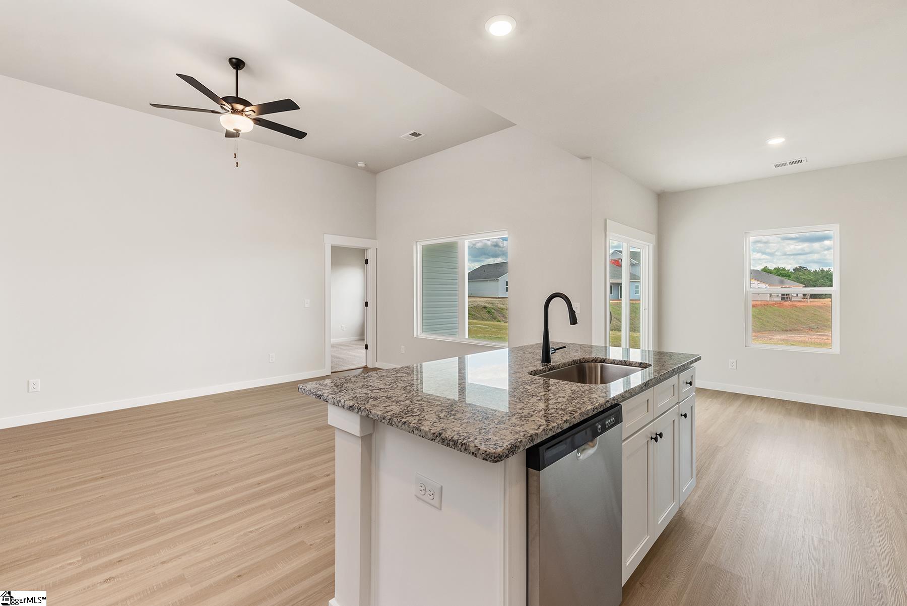 1336 Pitch Pine Place Moore, SC 29369