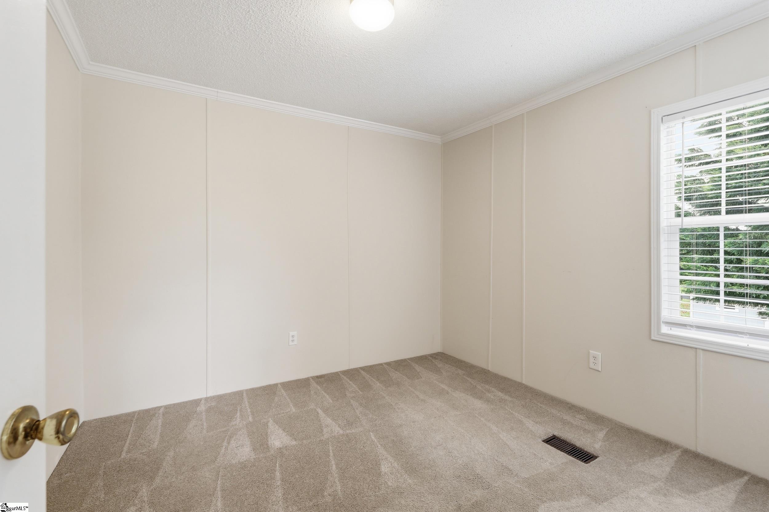 221 Kylene Court Boiling Springs, SC 29316