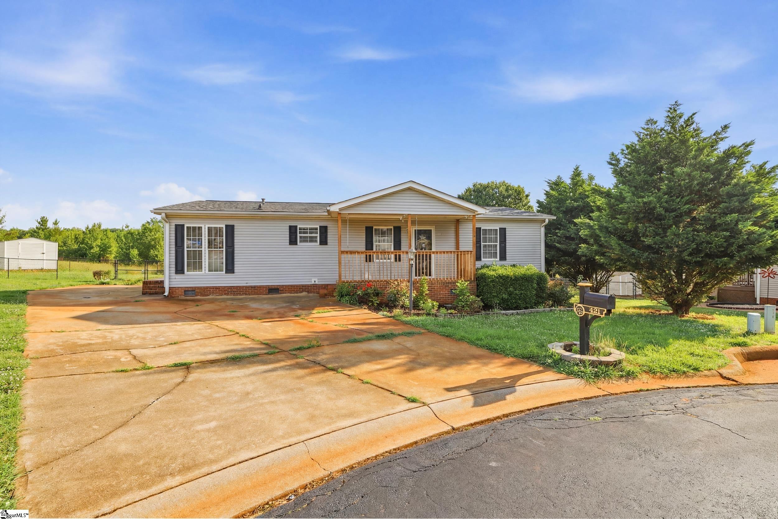 221 Kylene Court Boiling Springs, SC 29316