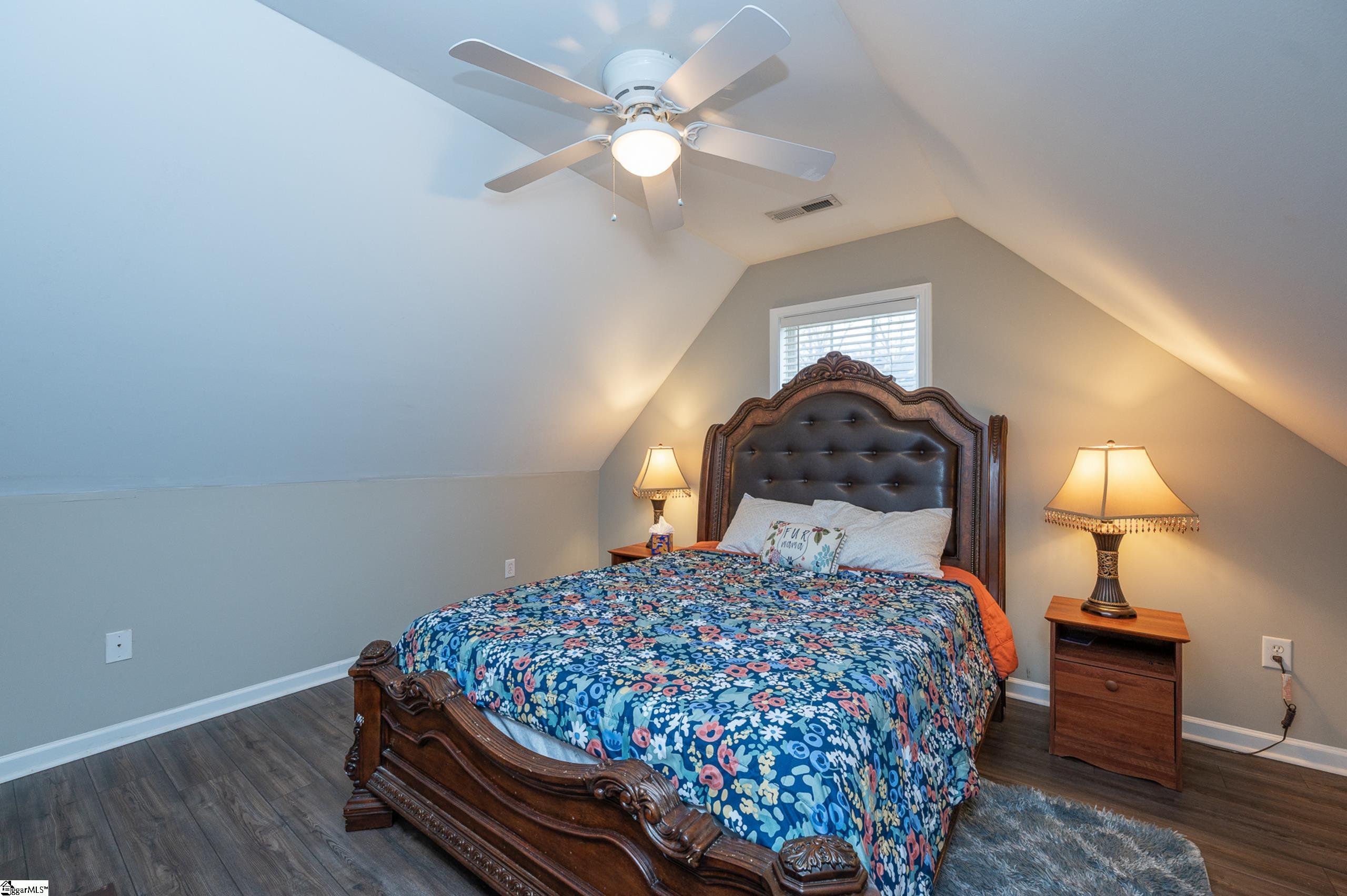 802 Worchester Place Simpsonville, SC 29680