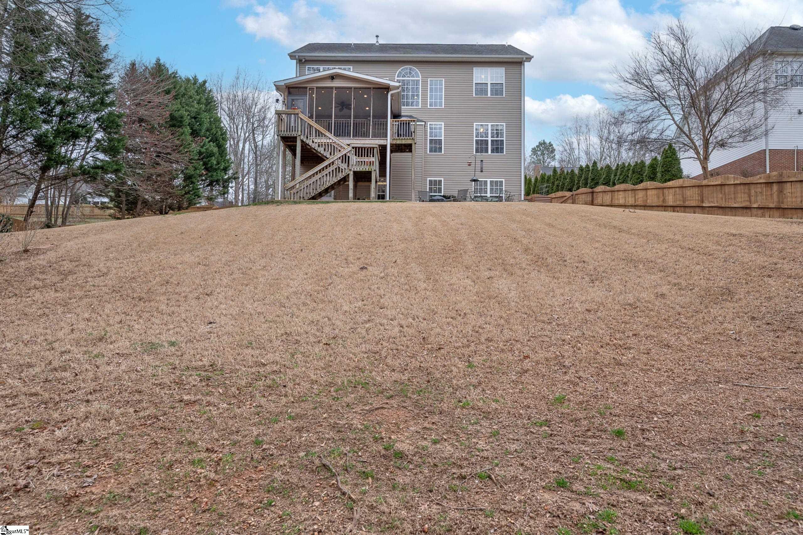 802 Worchester Place Simpsonville, SC 29680