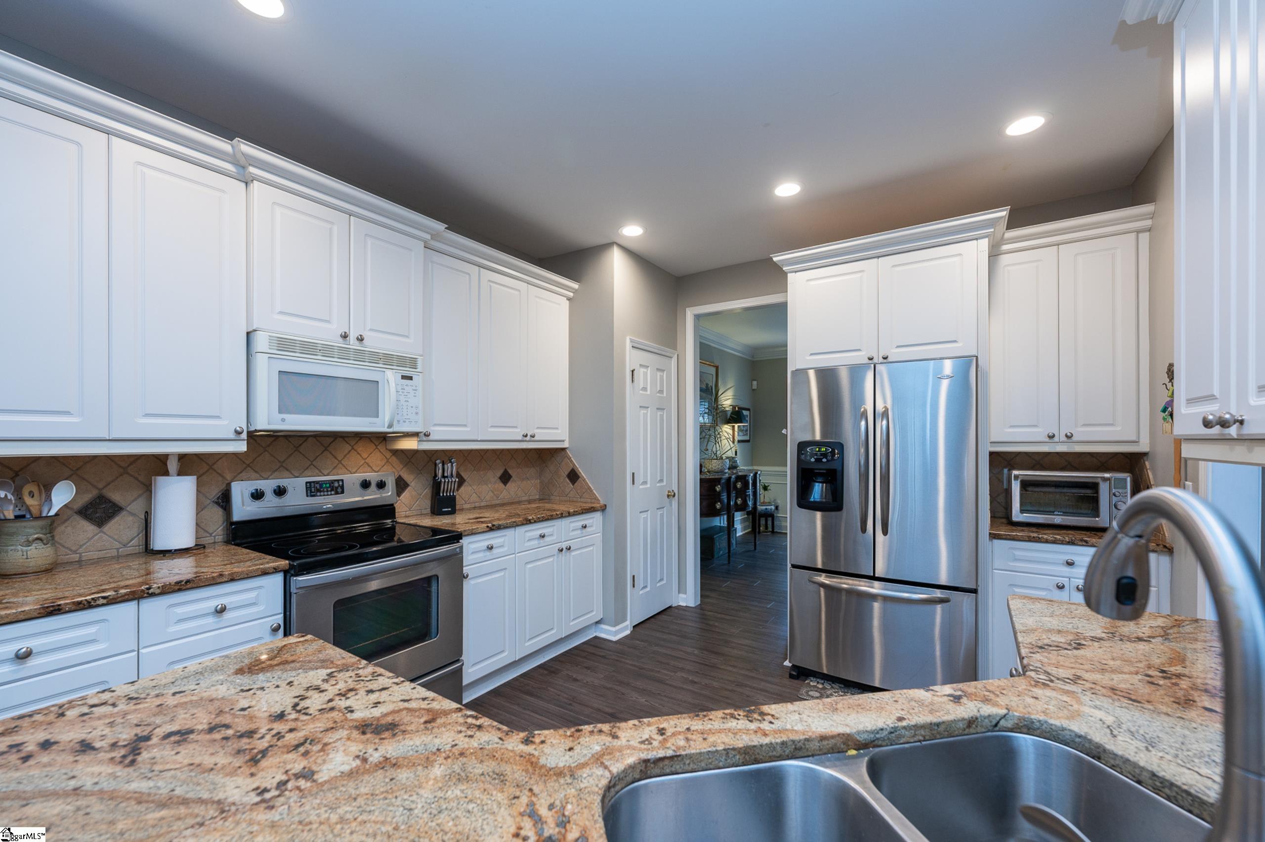 802 Worchester Place Simpsonville, SC 29680