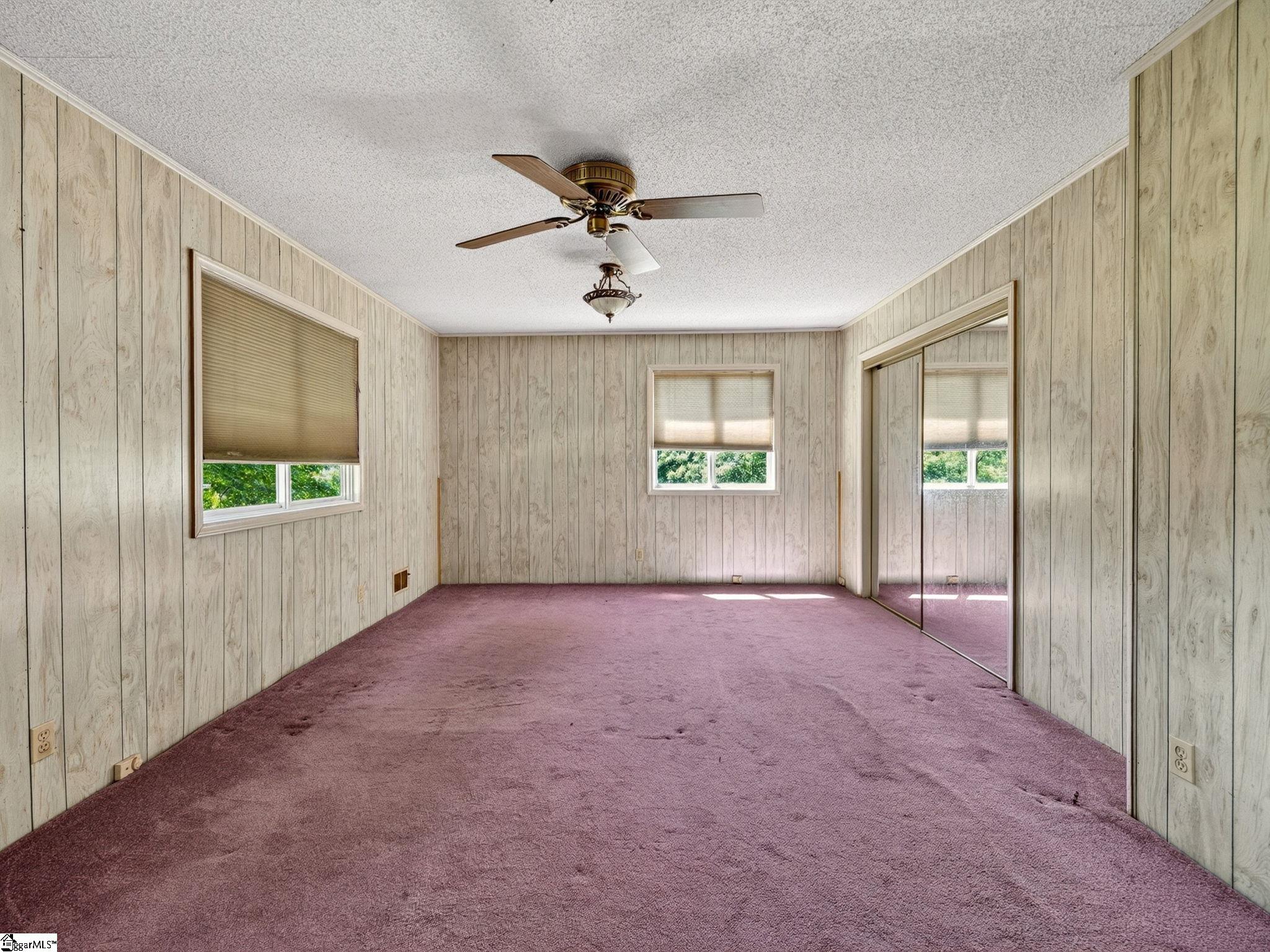 1064 Knollwood Acres Drive Boiling Springs, SC 29316