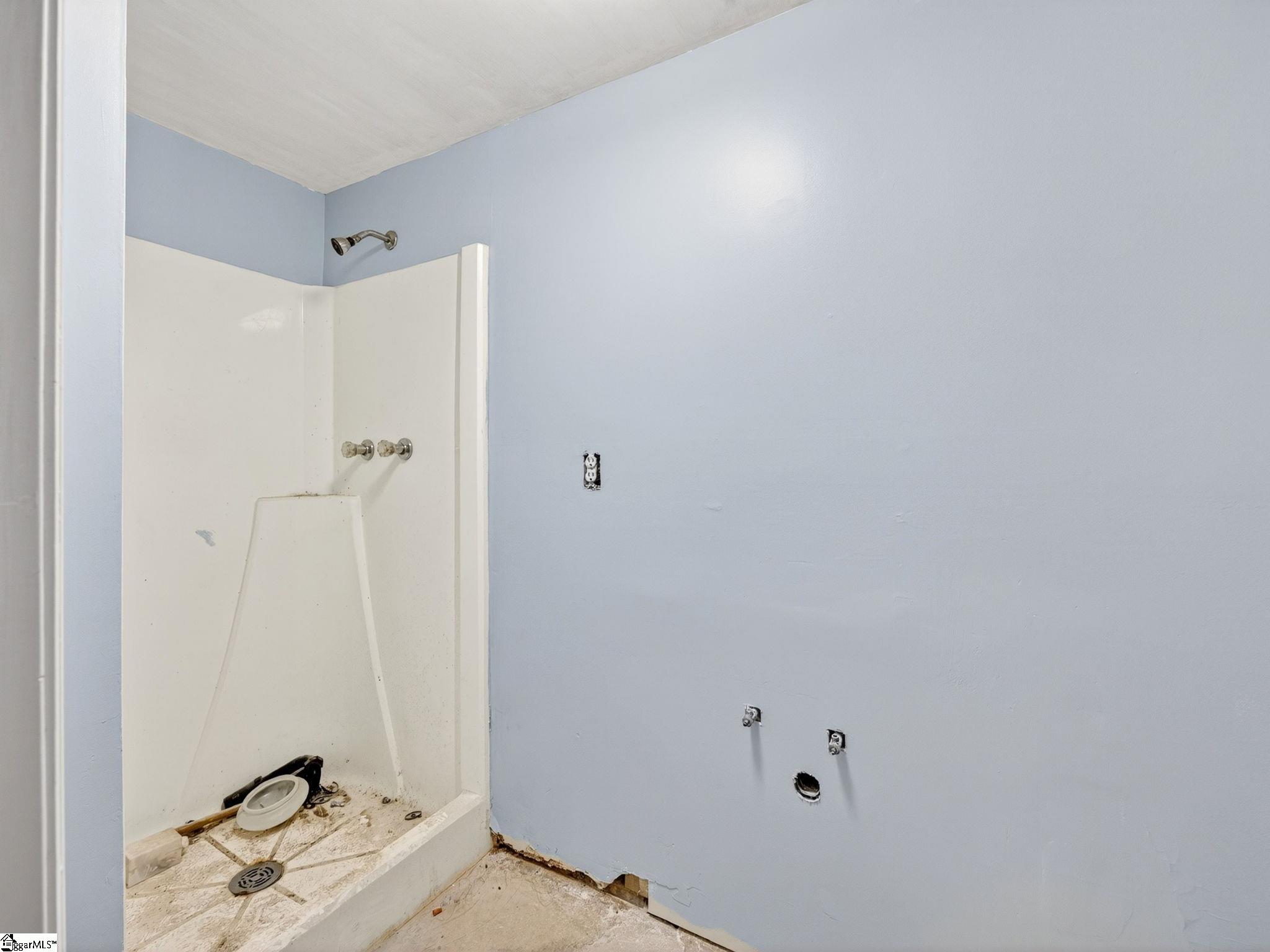 1064 Knollwood Acres Drive Boiling Springs, SC 29316