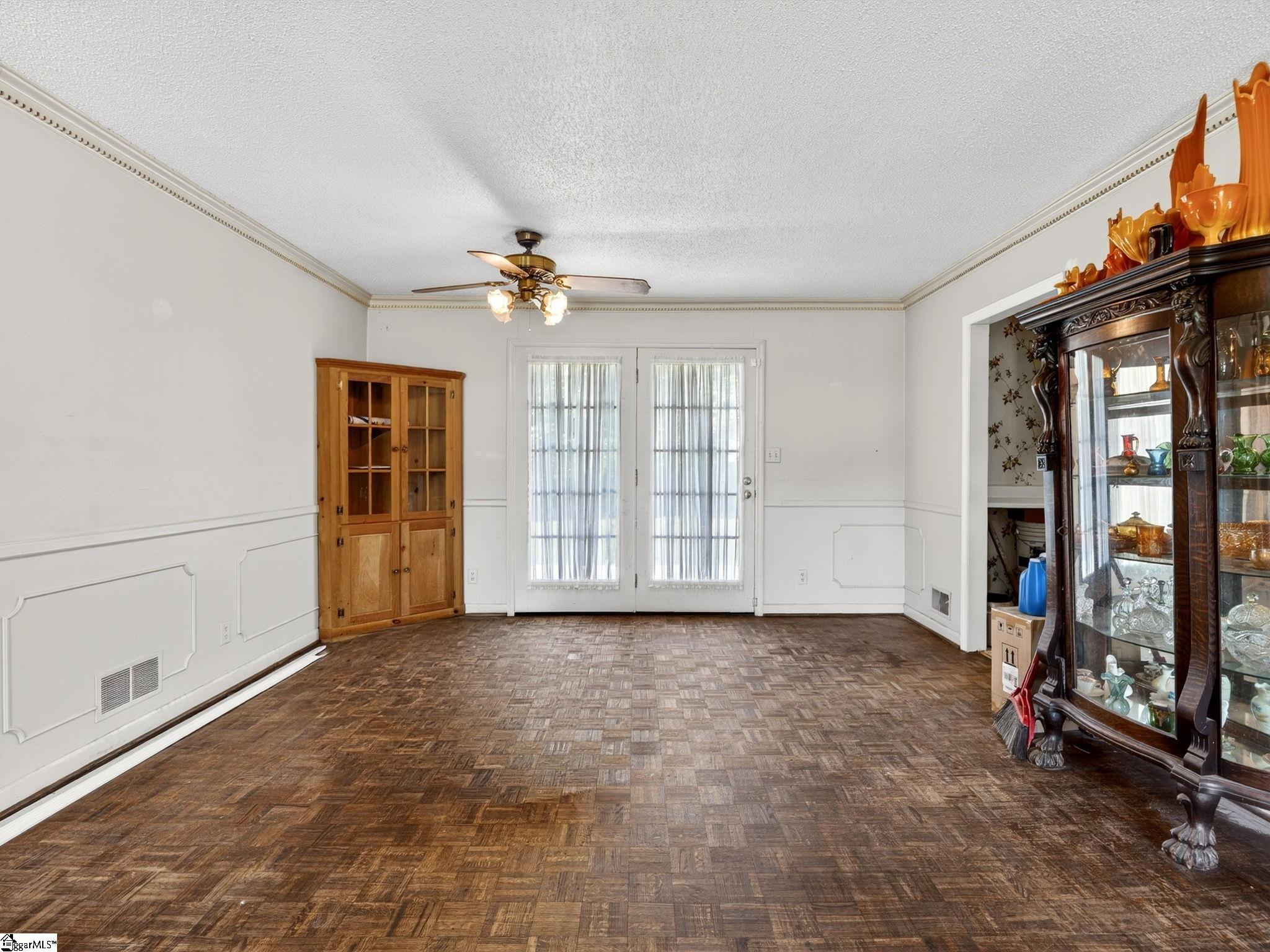 1064 Knollwood Acres Drive Boiling Springs, SC 29316