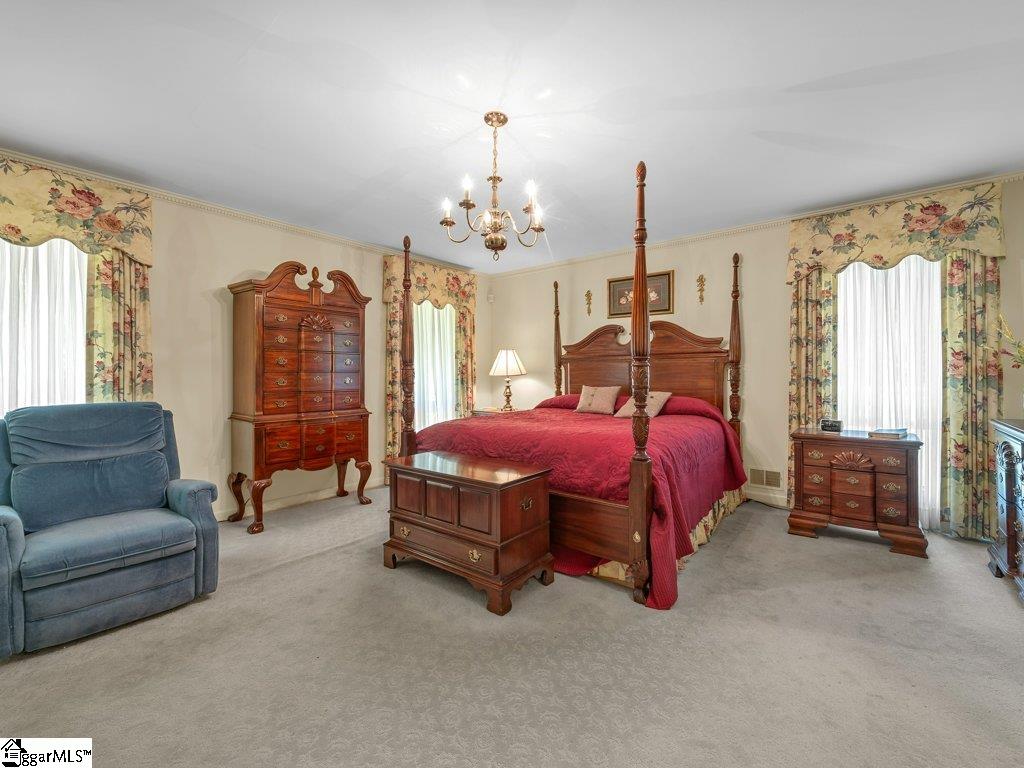 110 Racetrack Road Woodruff, SC 29388