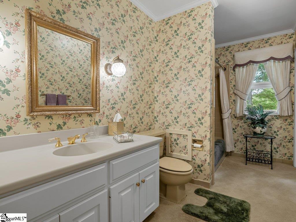 110 Racetrack Road Woodruff, SC 29388