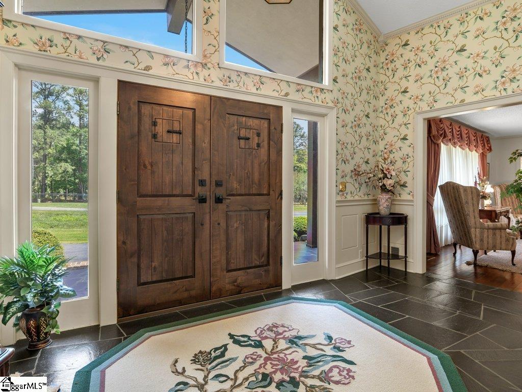 110 Racetrack Road Woodruff, SC 29388