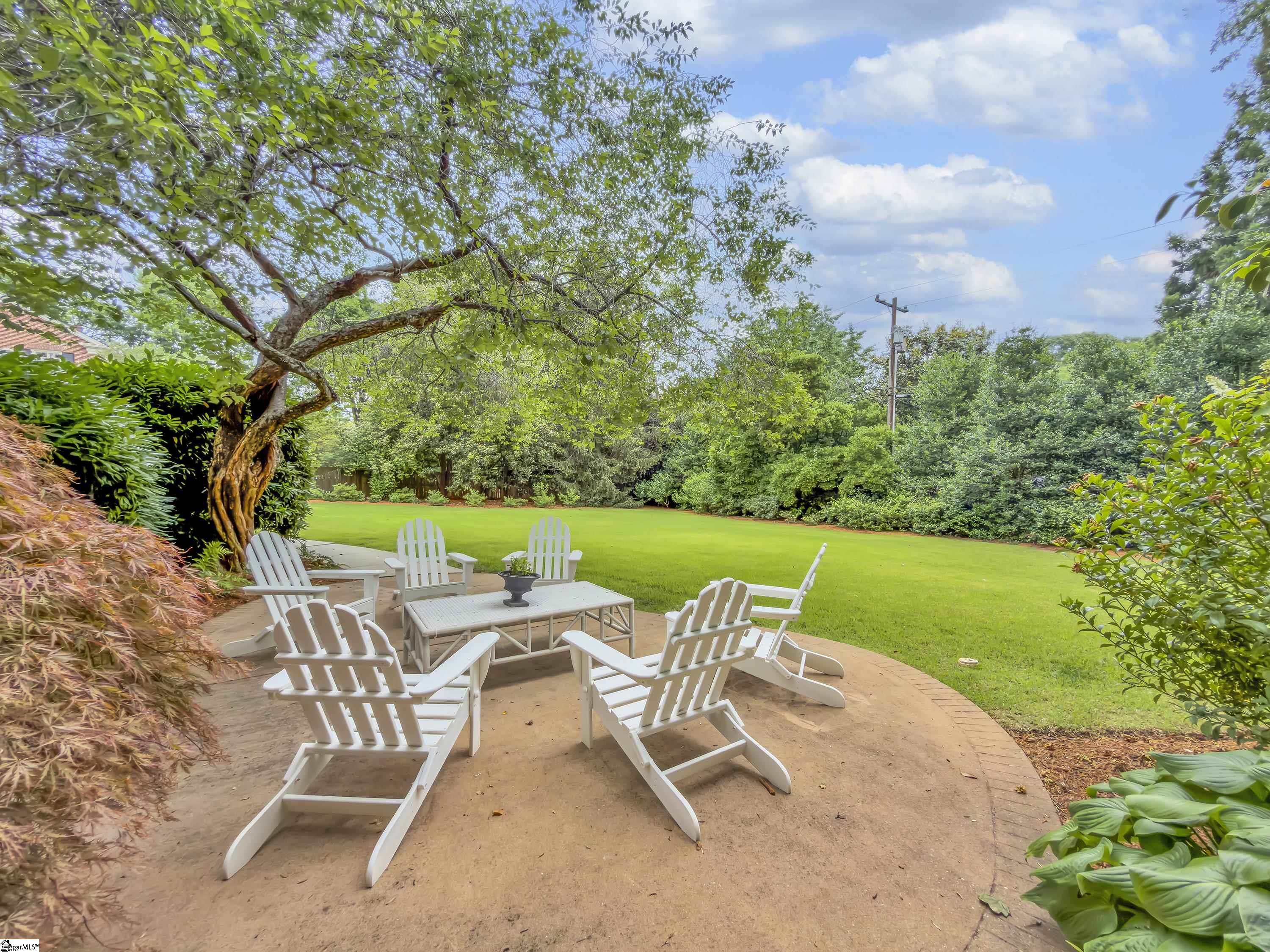 1730 N Main Street Greenville, SC 29609