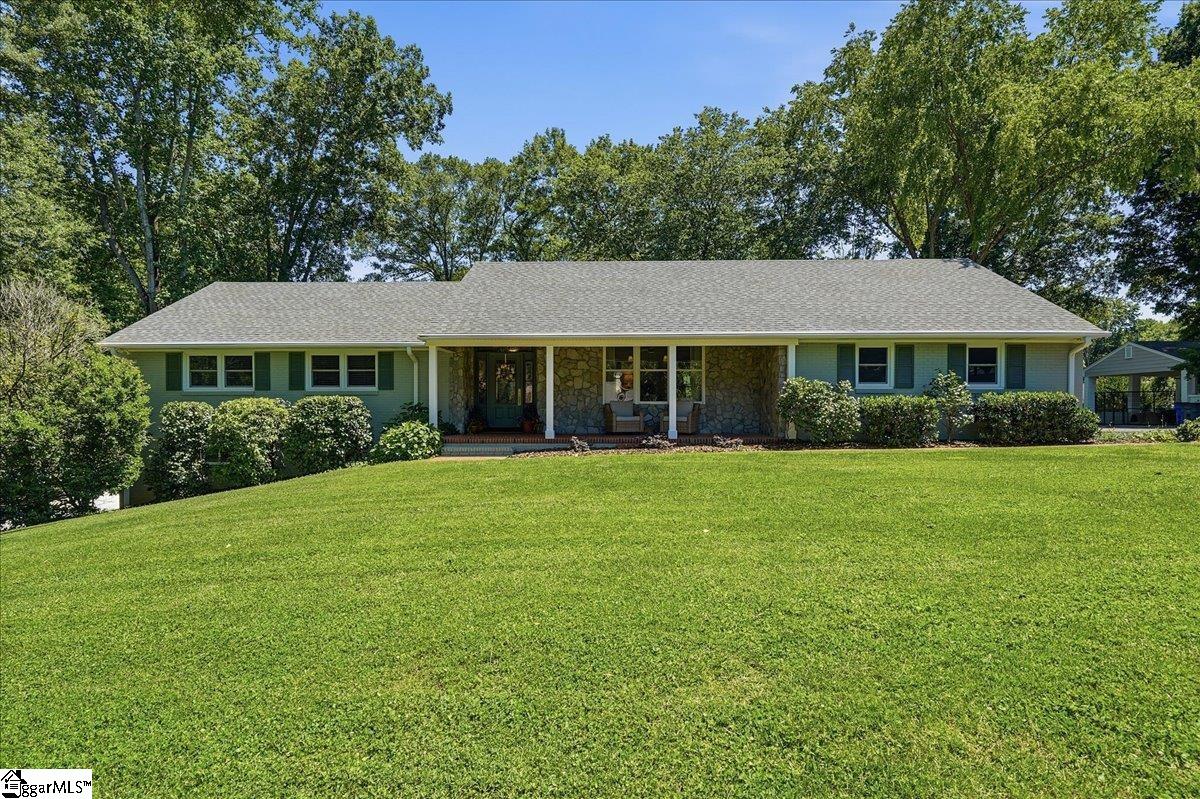 109 Trafalgar Road Greenville, SC 29617