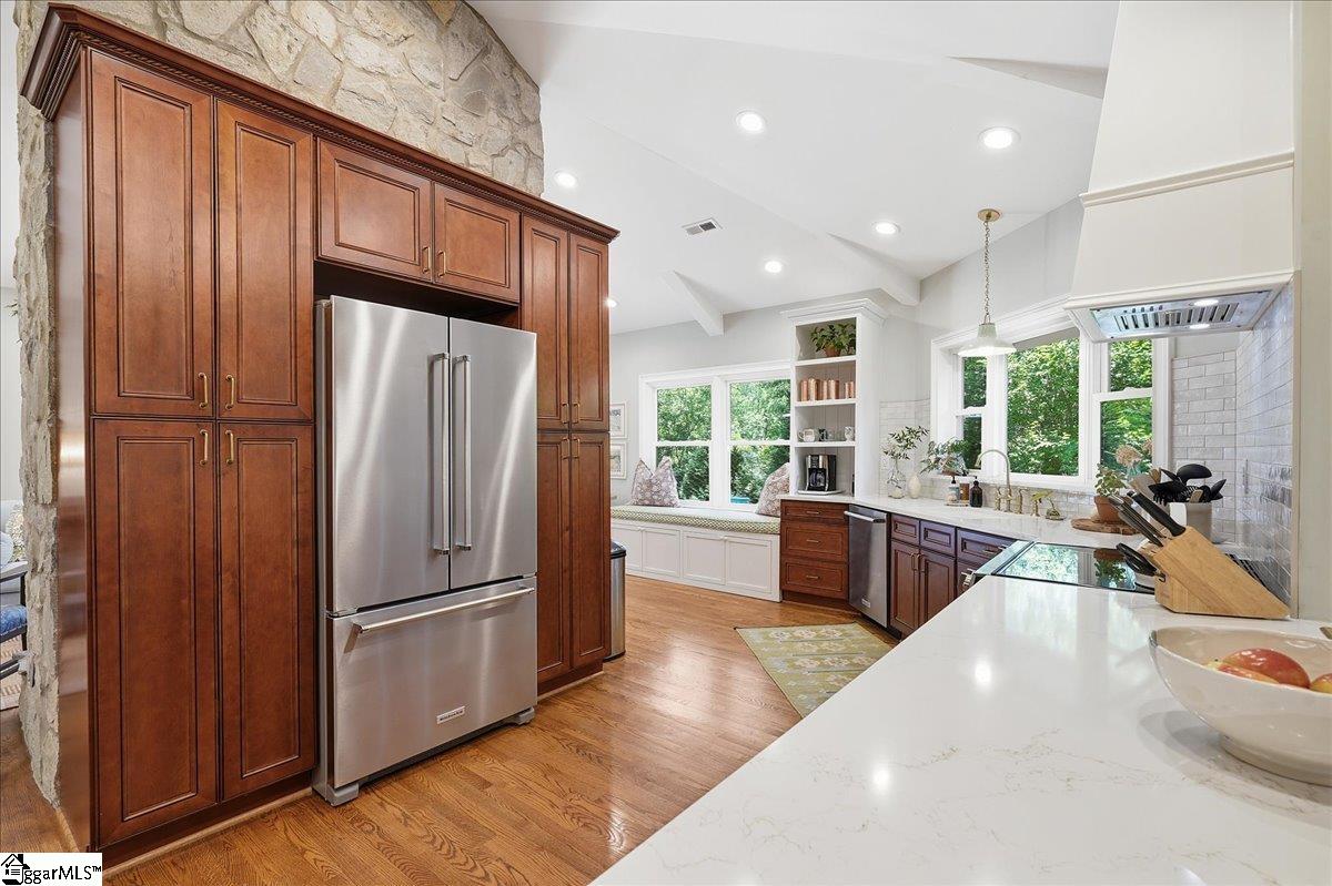 109 Trafalgar Road Greenville, SC 29617