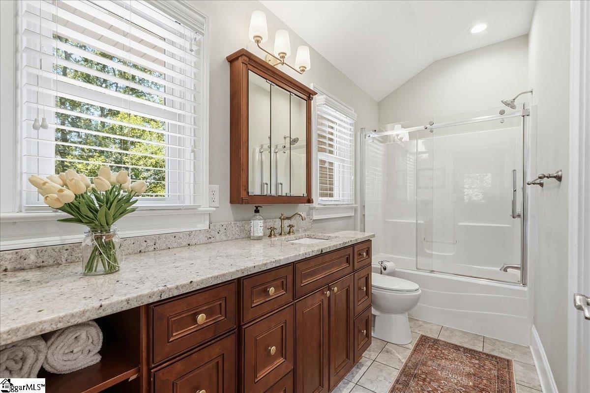 109 Trafalgar Road Greenville, SC 29617