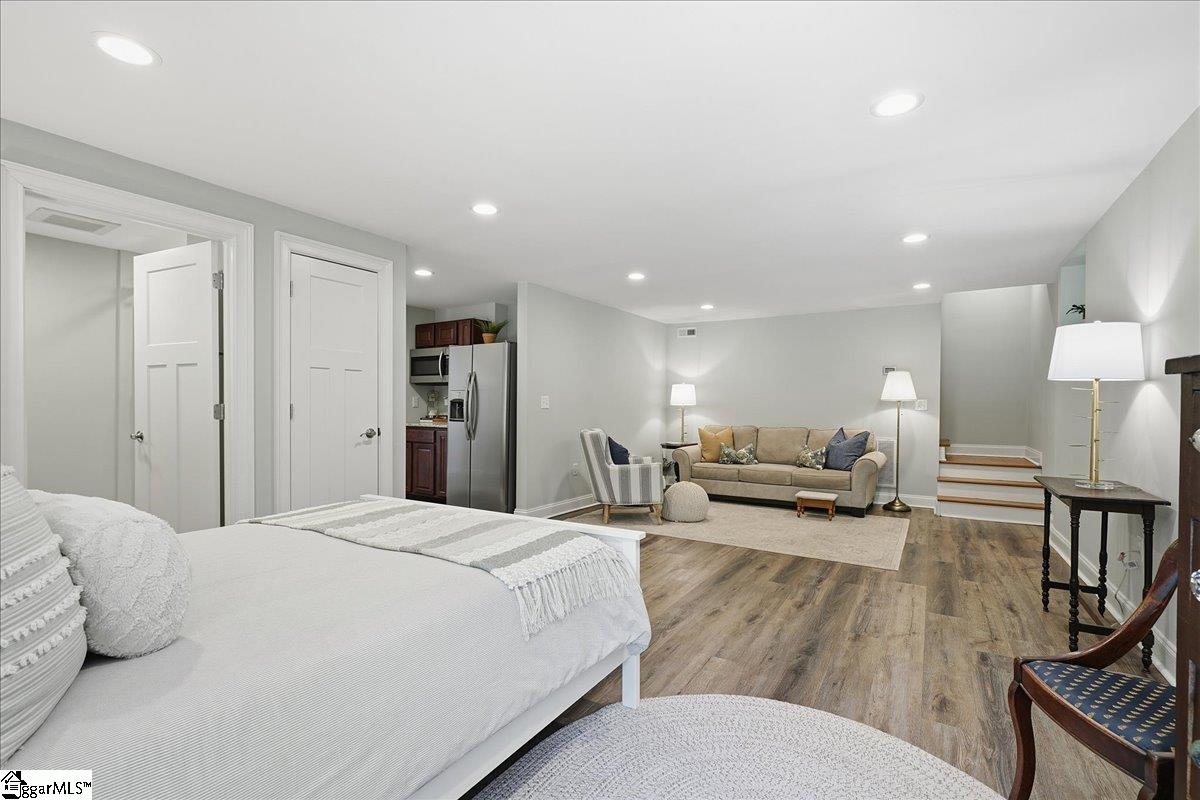 109 Trafalgar Road Greenville, SC 29617