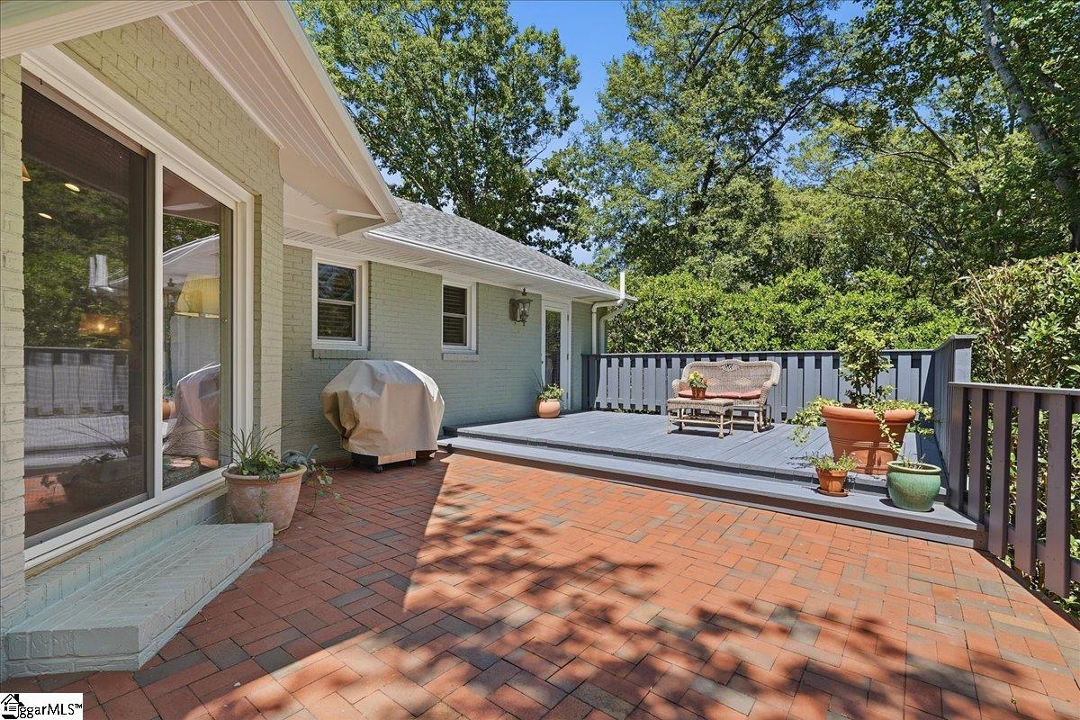 109 Trafalgar Road Greenville, SC 29617