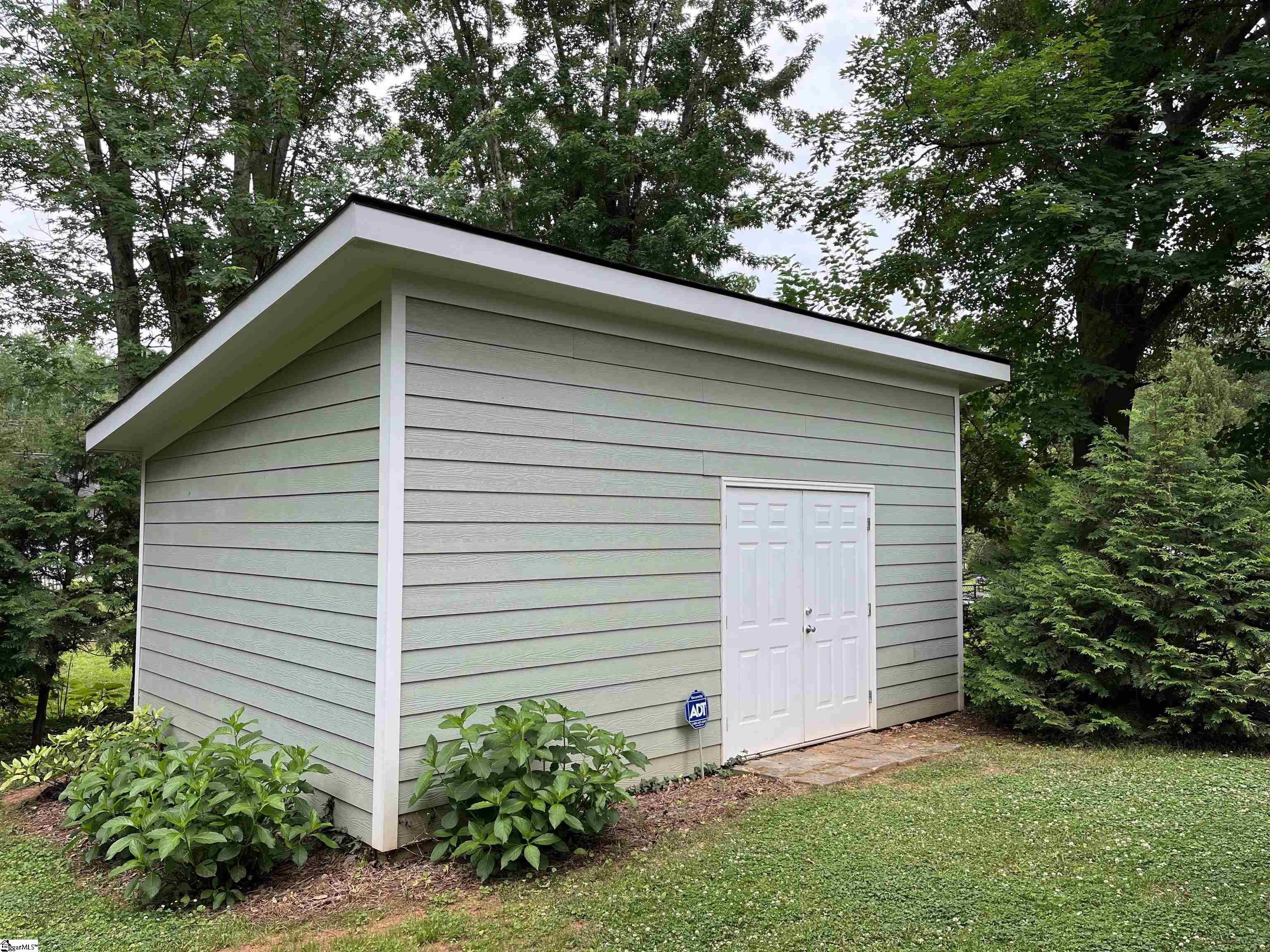 109 Trafalgar Road Greenville, SC 29617