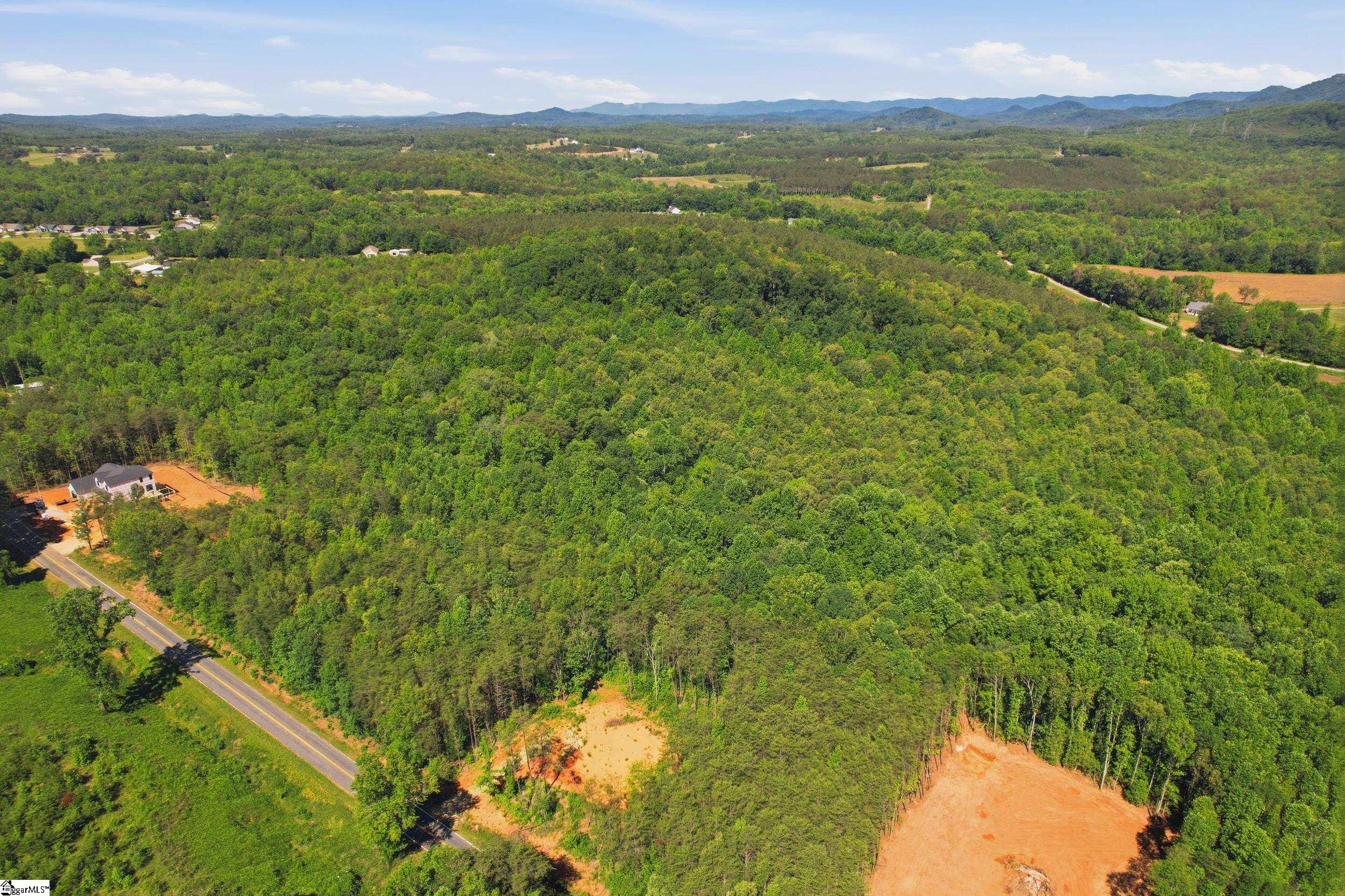 129 Tugaloo Road Landrum, SC 29356