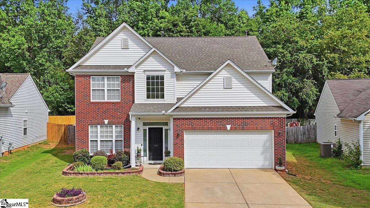 696 Timber Walk Drive Simpsonville, SC 29681