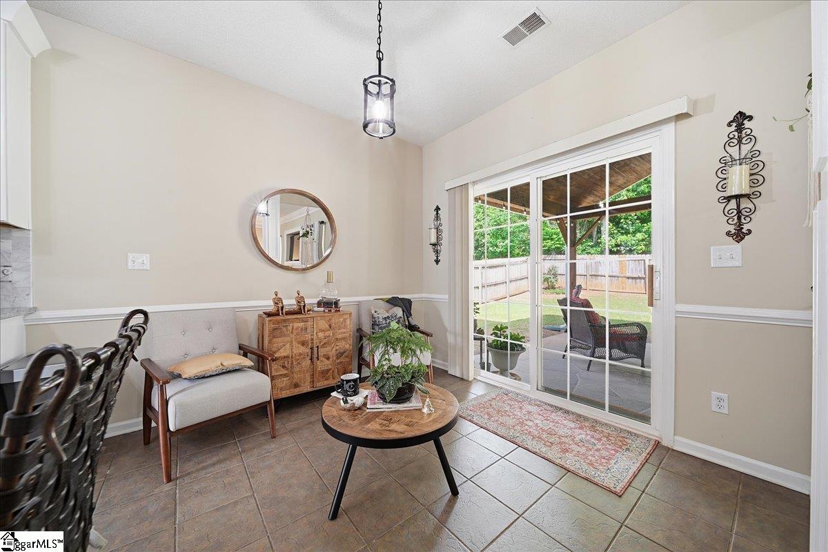 696 Timber Walk Drive Simpsonville, SC 29681