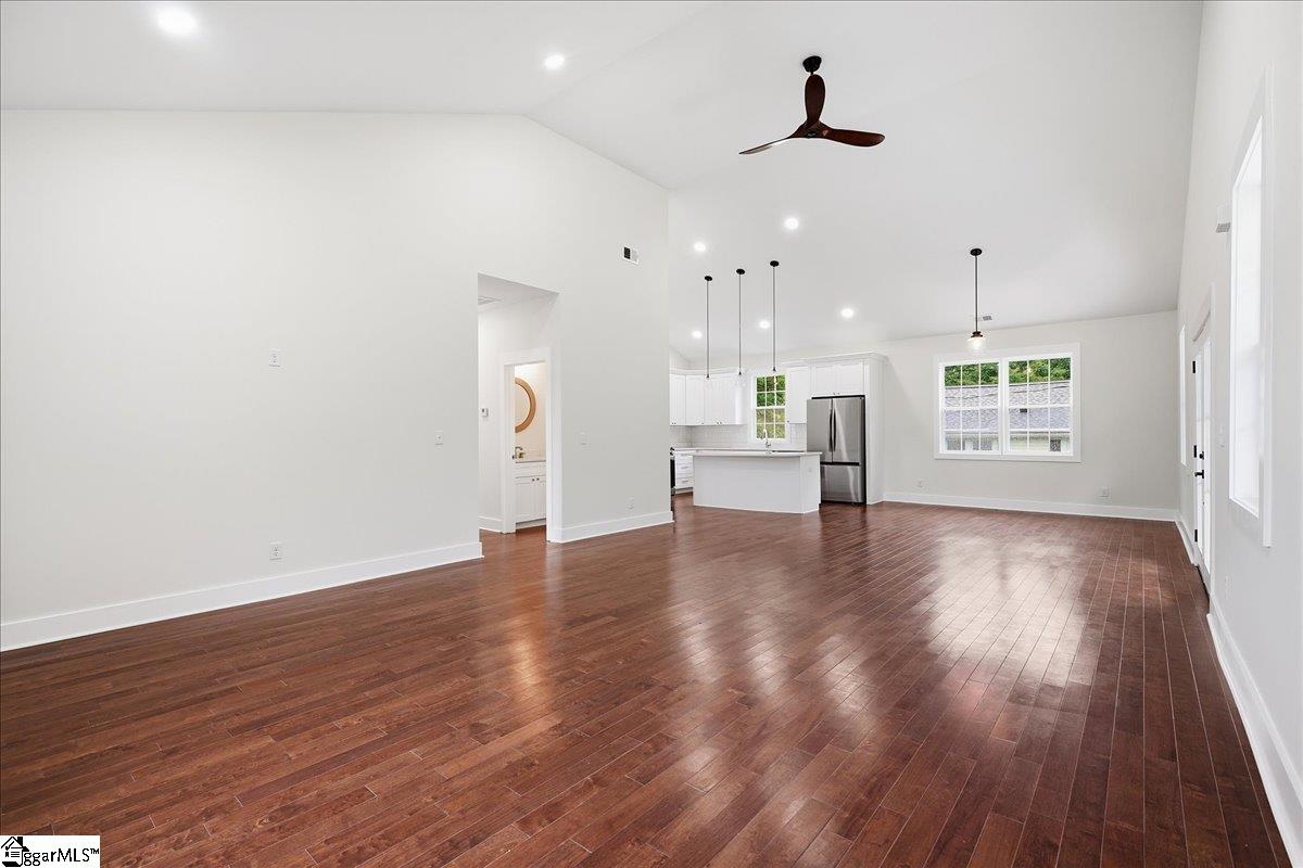 103 Perry Avenue Simpsonville, SC 29681