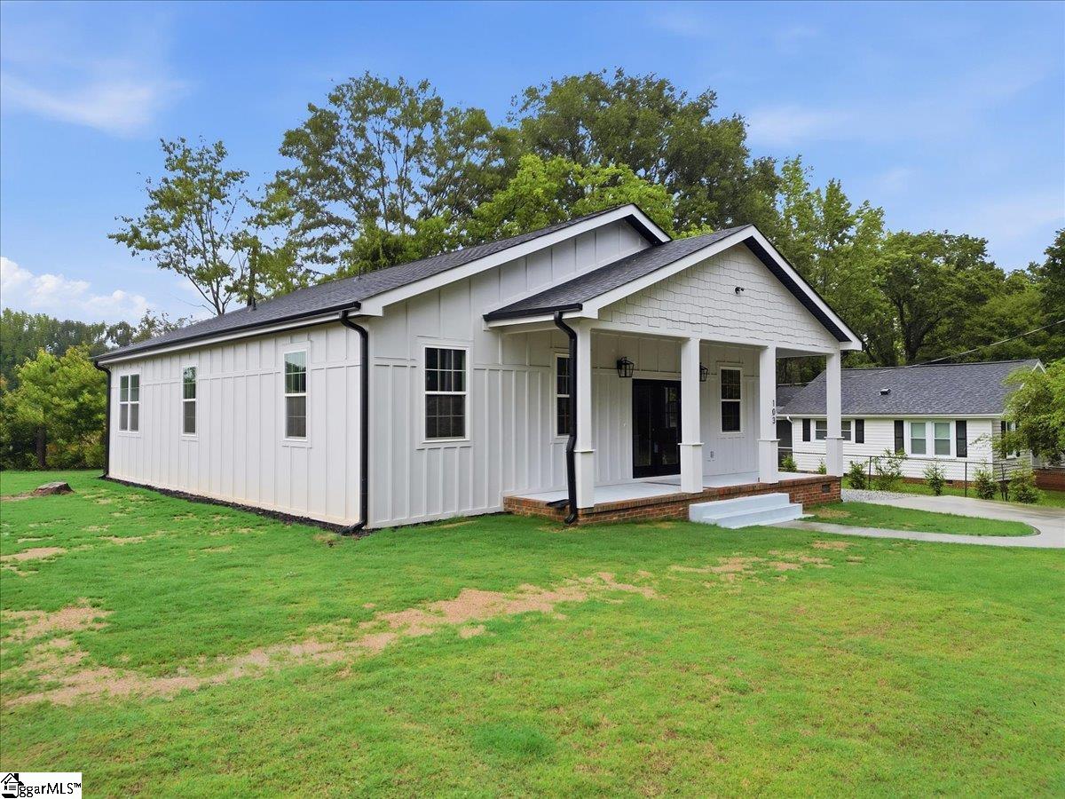 103 Perry Avenue Simpsonville, SC 29681