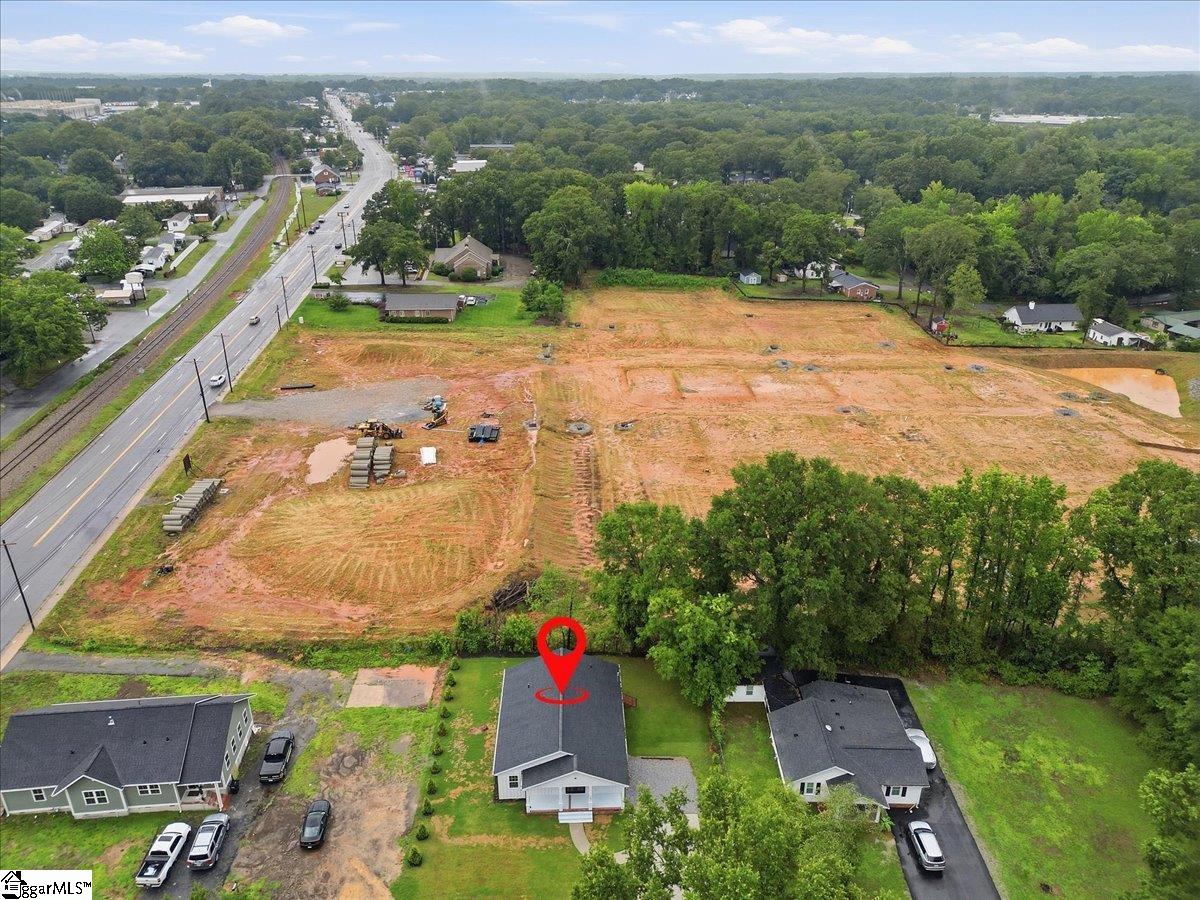 103 Perry Avenue Simpsonville, SC 29681