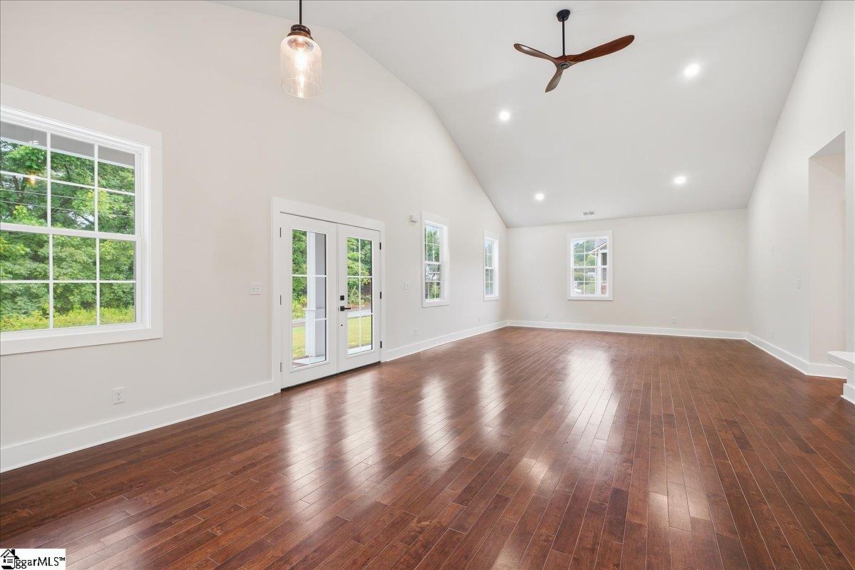 103 Perry Avenue Simpsonville, SC 29681