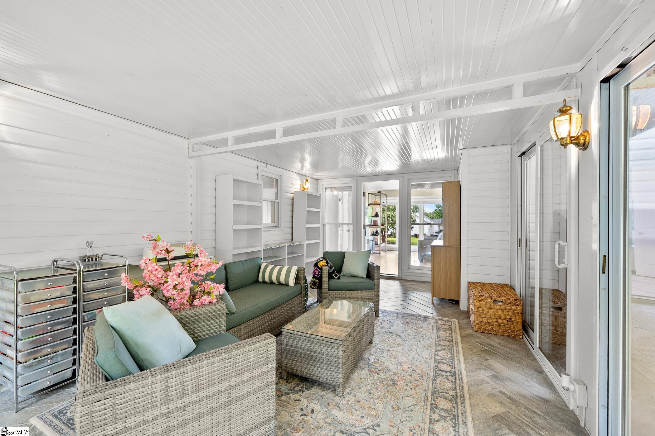 11 Heathfield Court Simpsonville, SC 29681