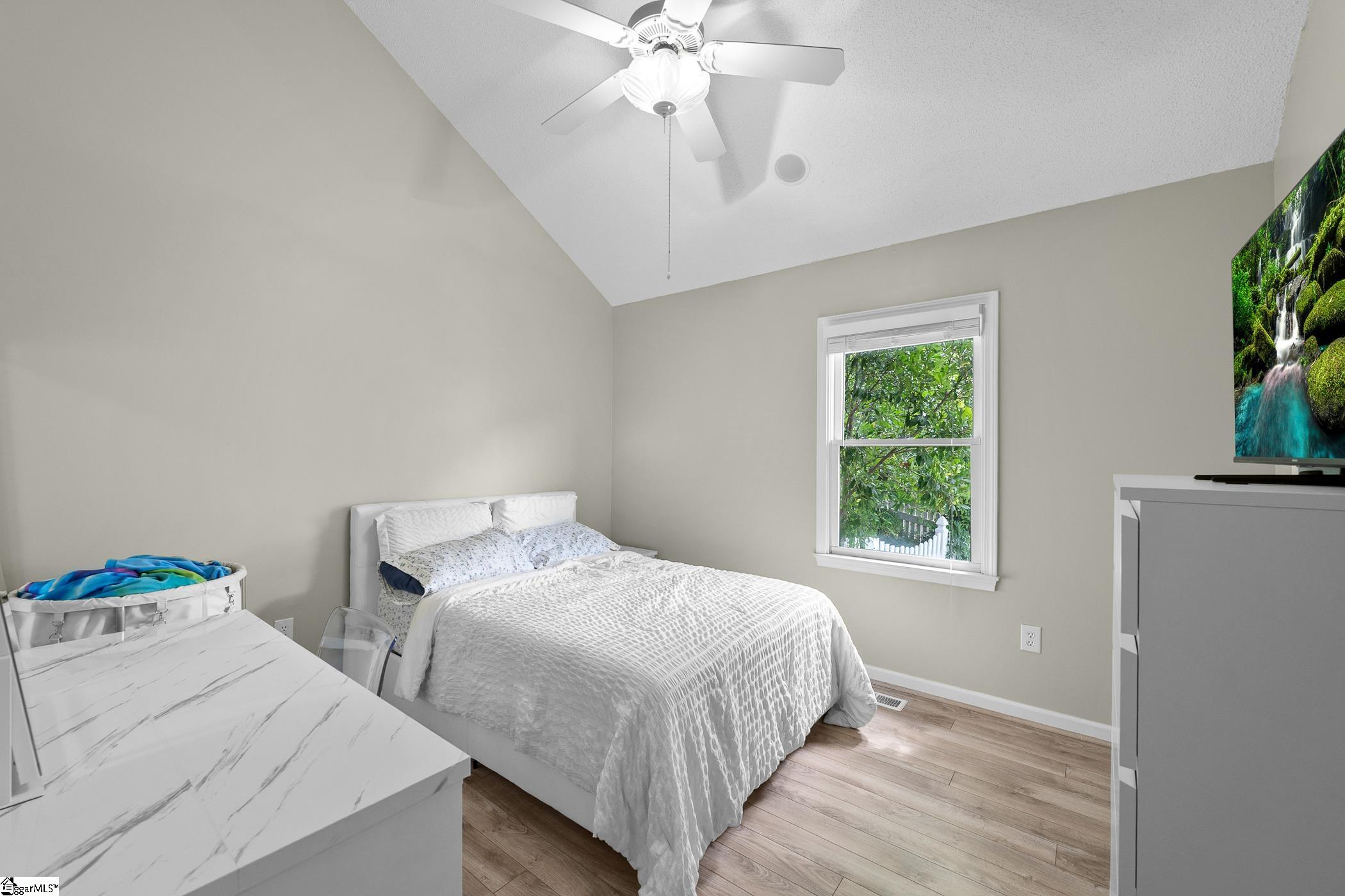 11 Heathfield Court Simpsonville, SC 29681