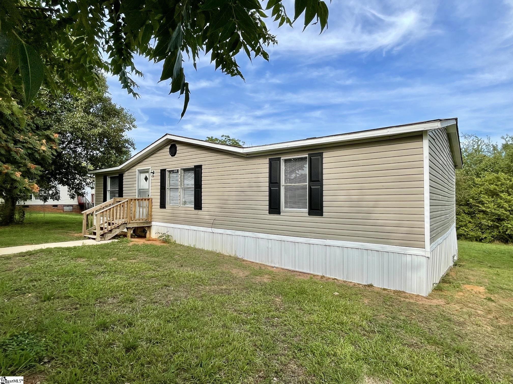 171 Songbird Lane Gaffney, SC 29341