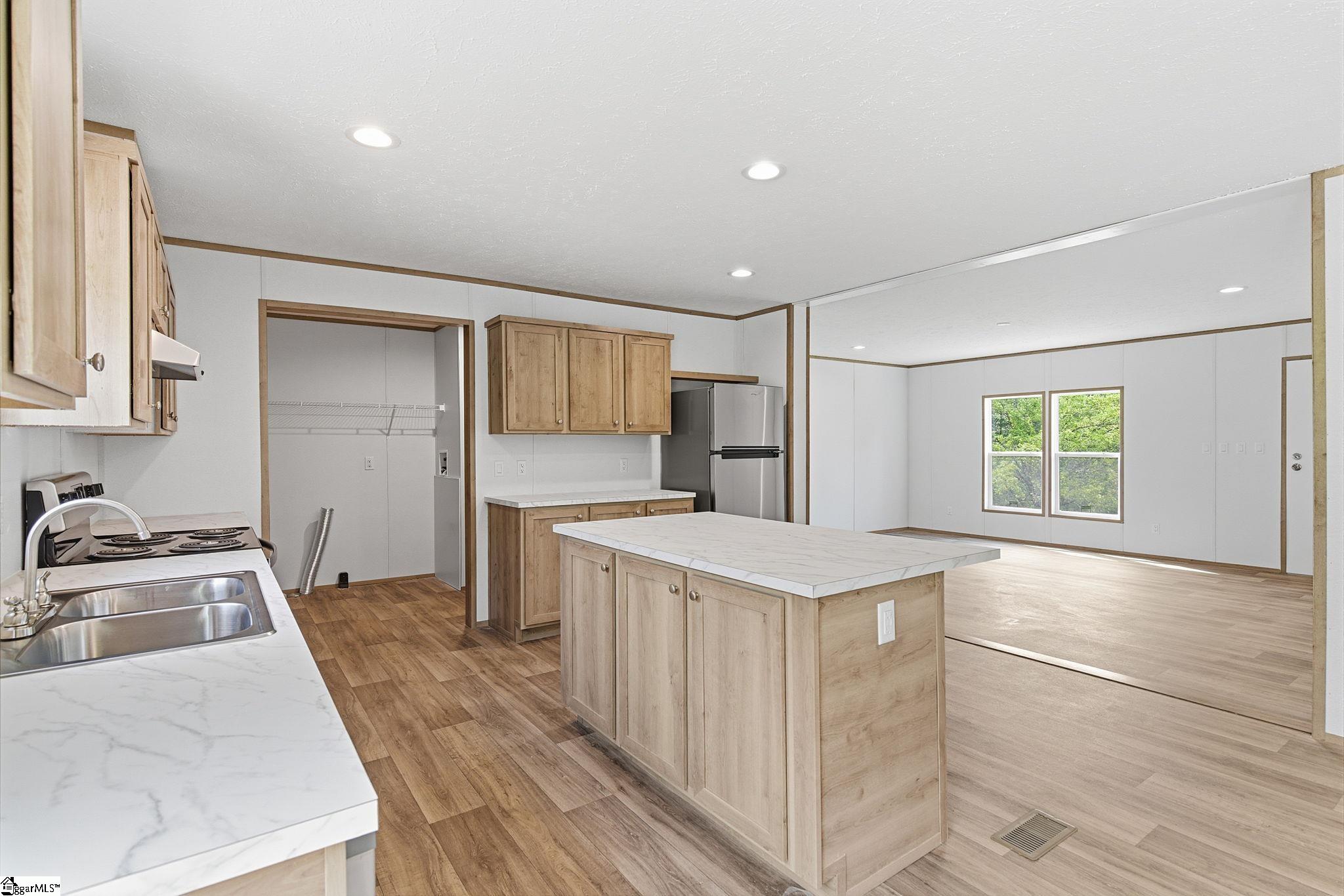 104 Tomahawk Drive Easley, SC 29640