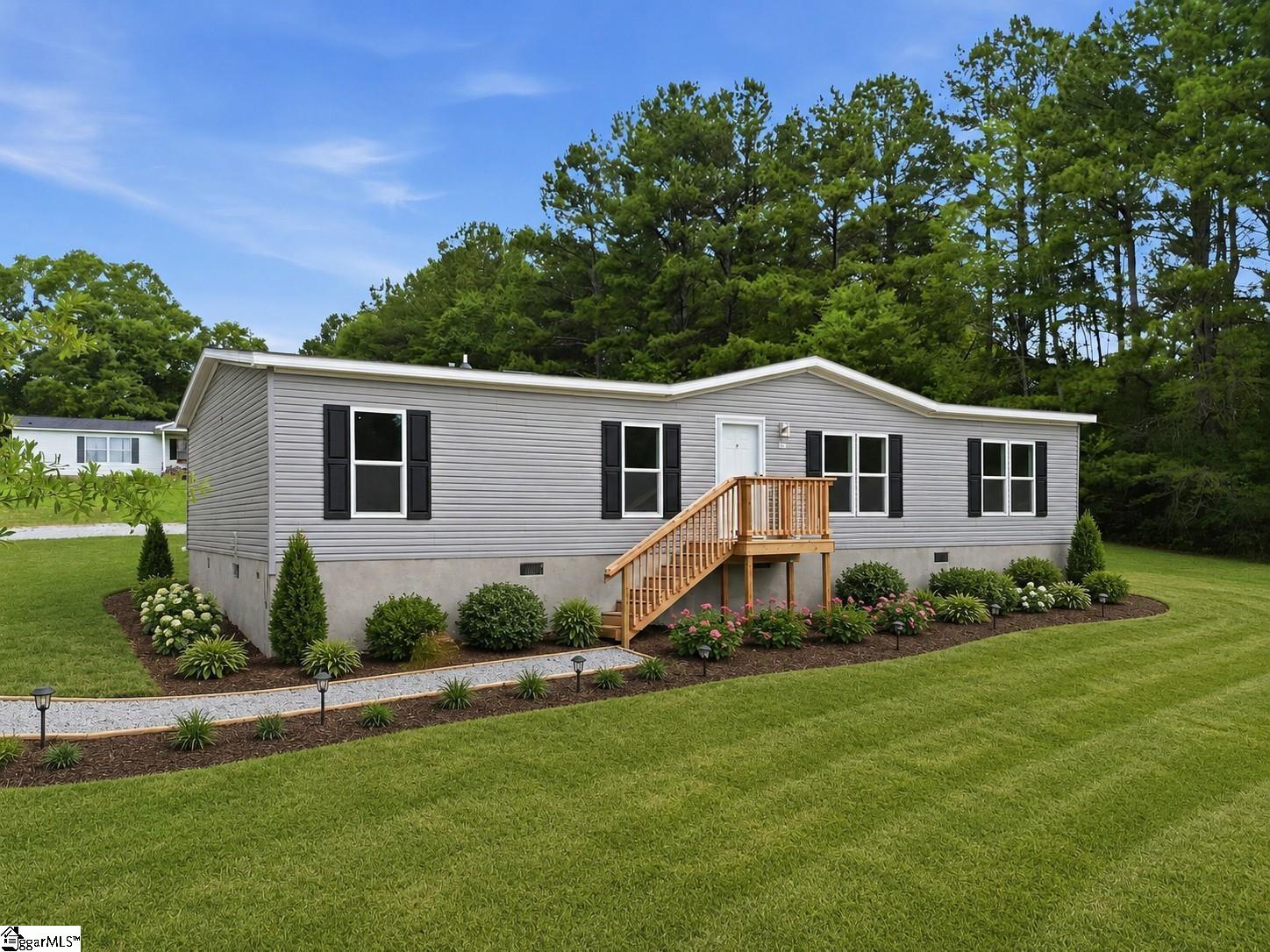104 Tomahawk Drive Easley, SC 29640