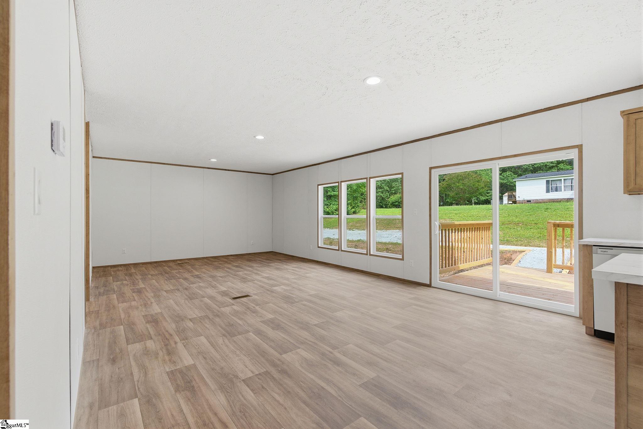 104 Tomahawk Drive Easley, SC 29640