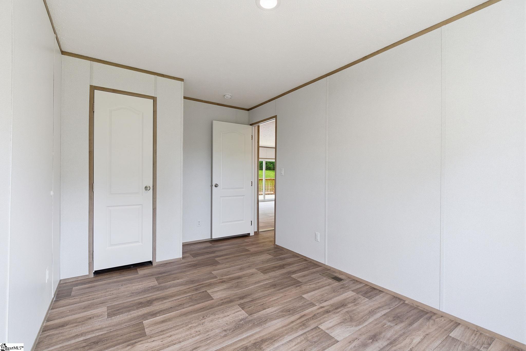 104 Tomahawk Drive Easley, SC 29640