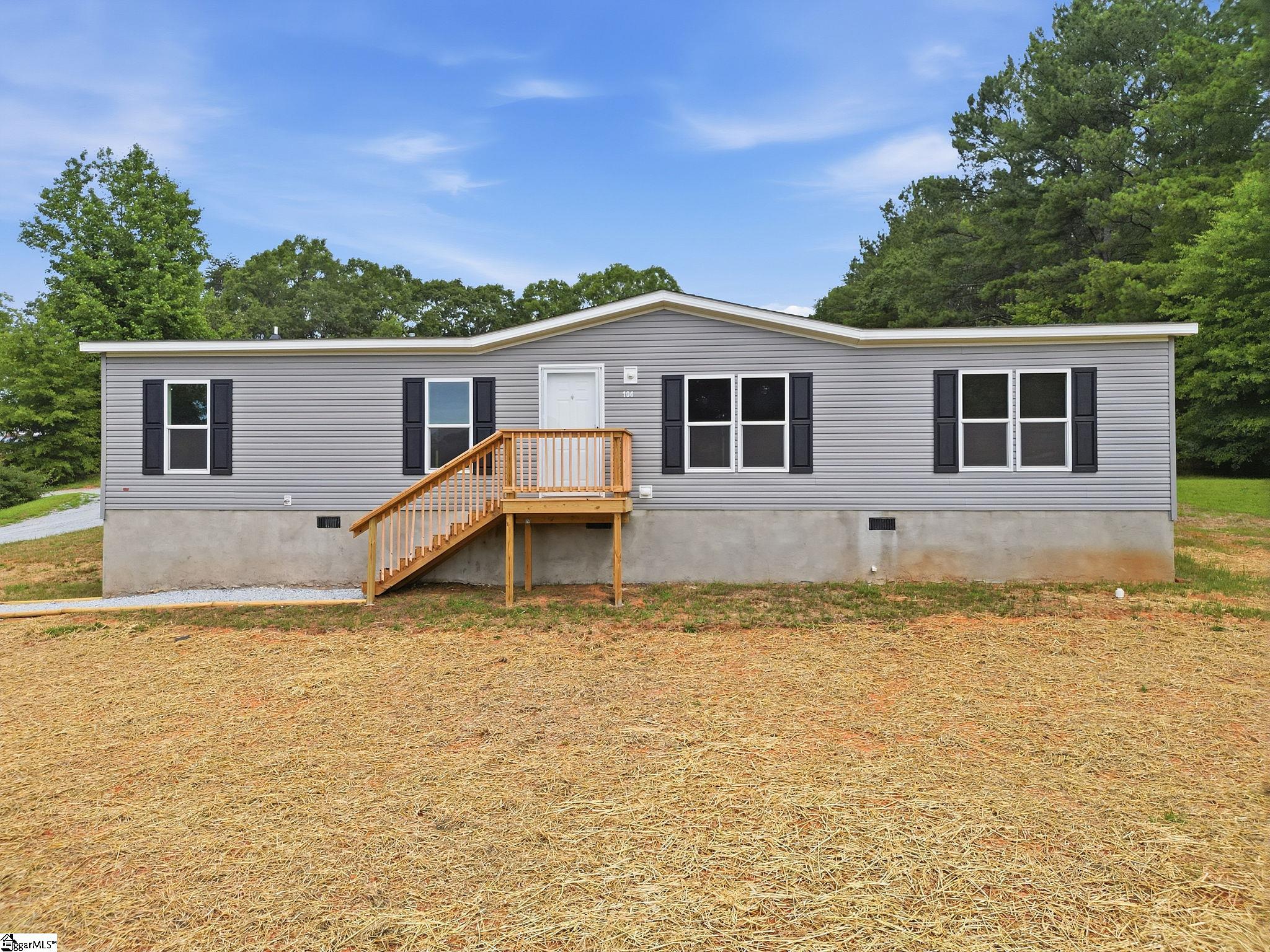 104 Tomahawk Drive Easley, SC 29640