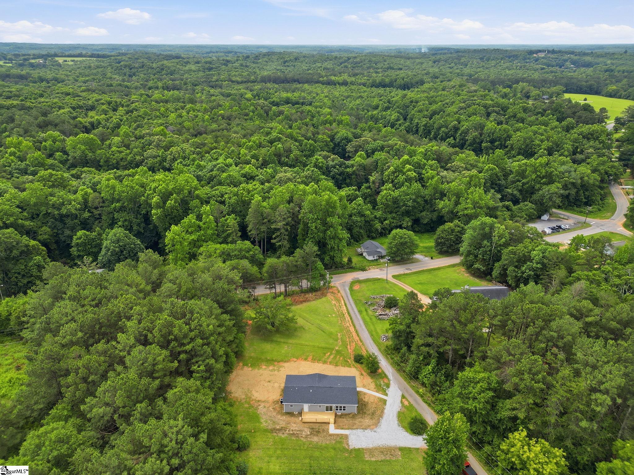 104 Tomahawk Drive Easley, SC 29640